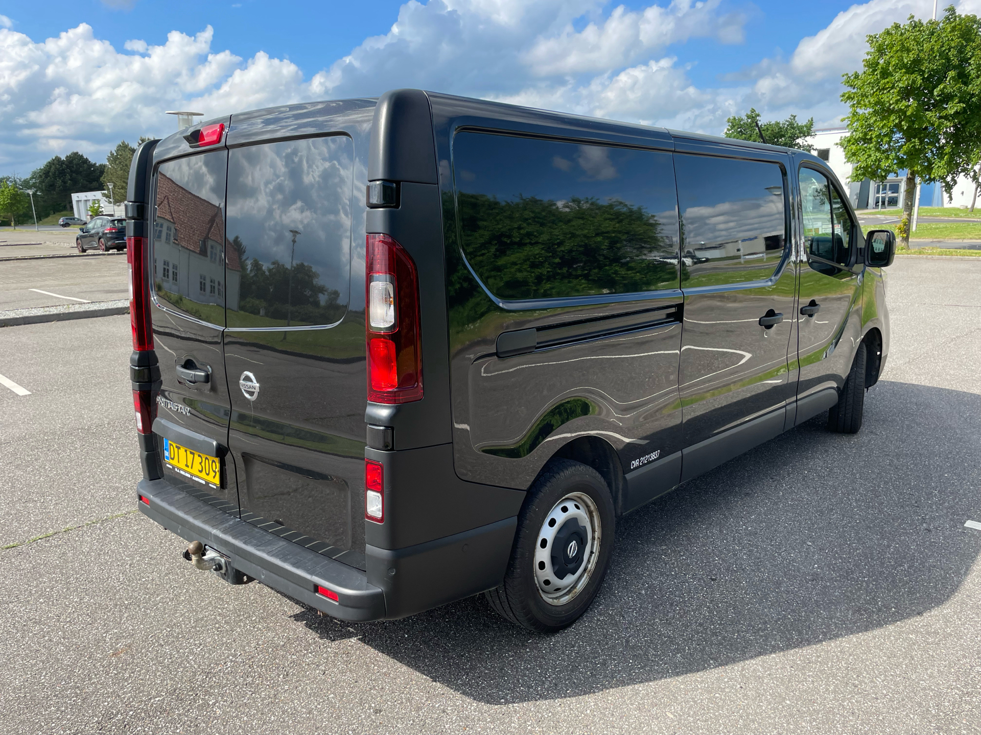 Billede af Nissan Primastar L2H1 2,0 DCi N-Connecta 150HK Van 6g