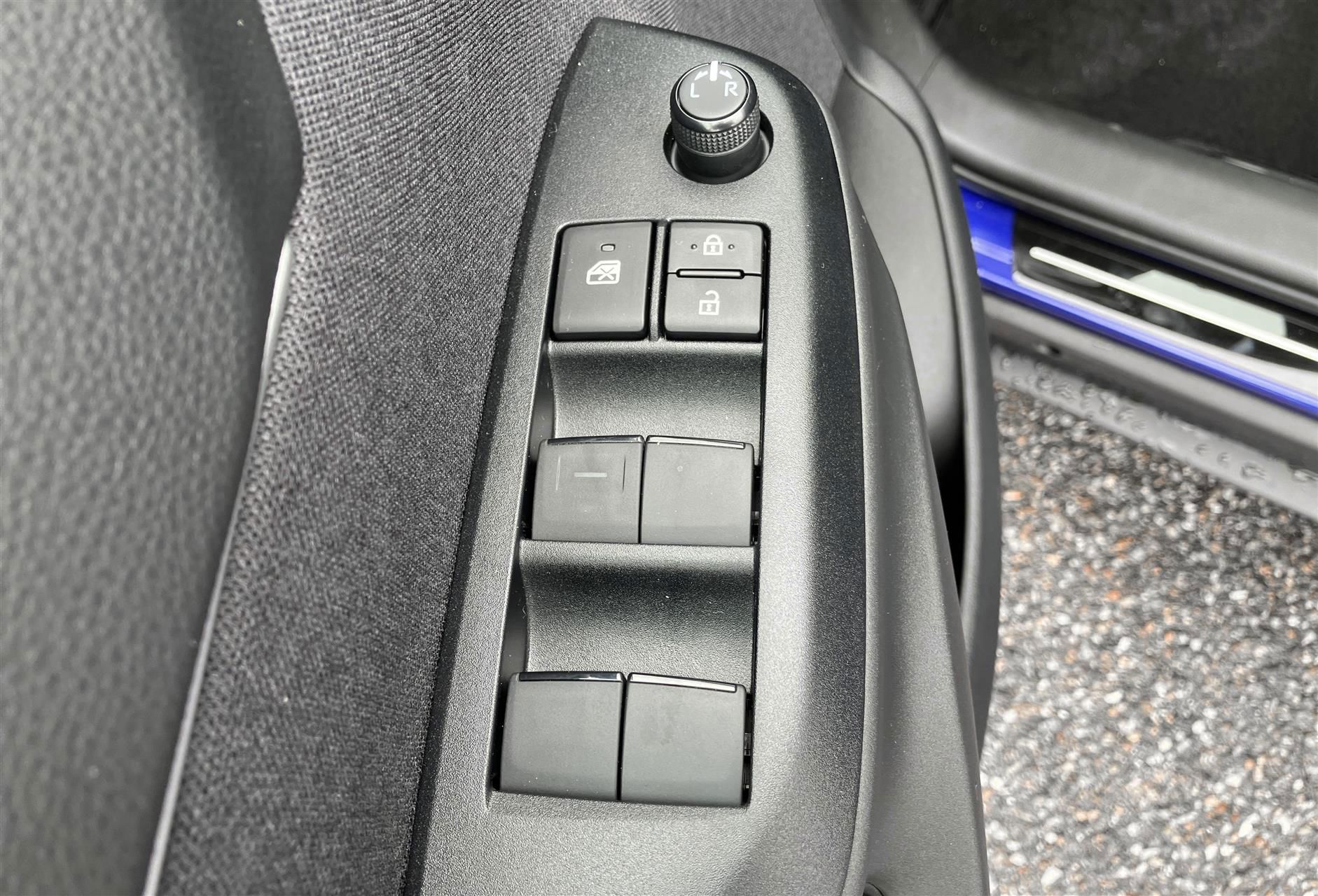 Billede af Toyota Yaris Cross 1,5 Hybrid Style Comfort 116HK 5d Trinl. Gear