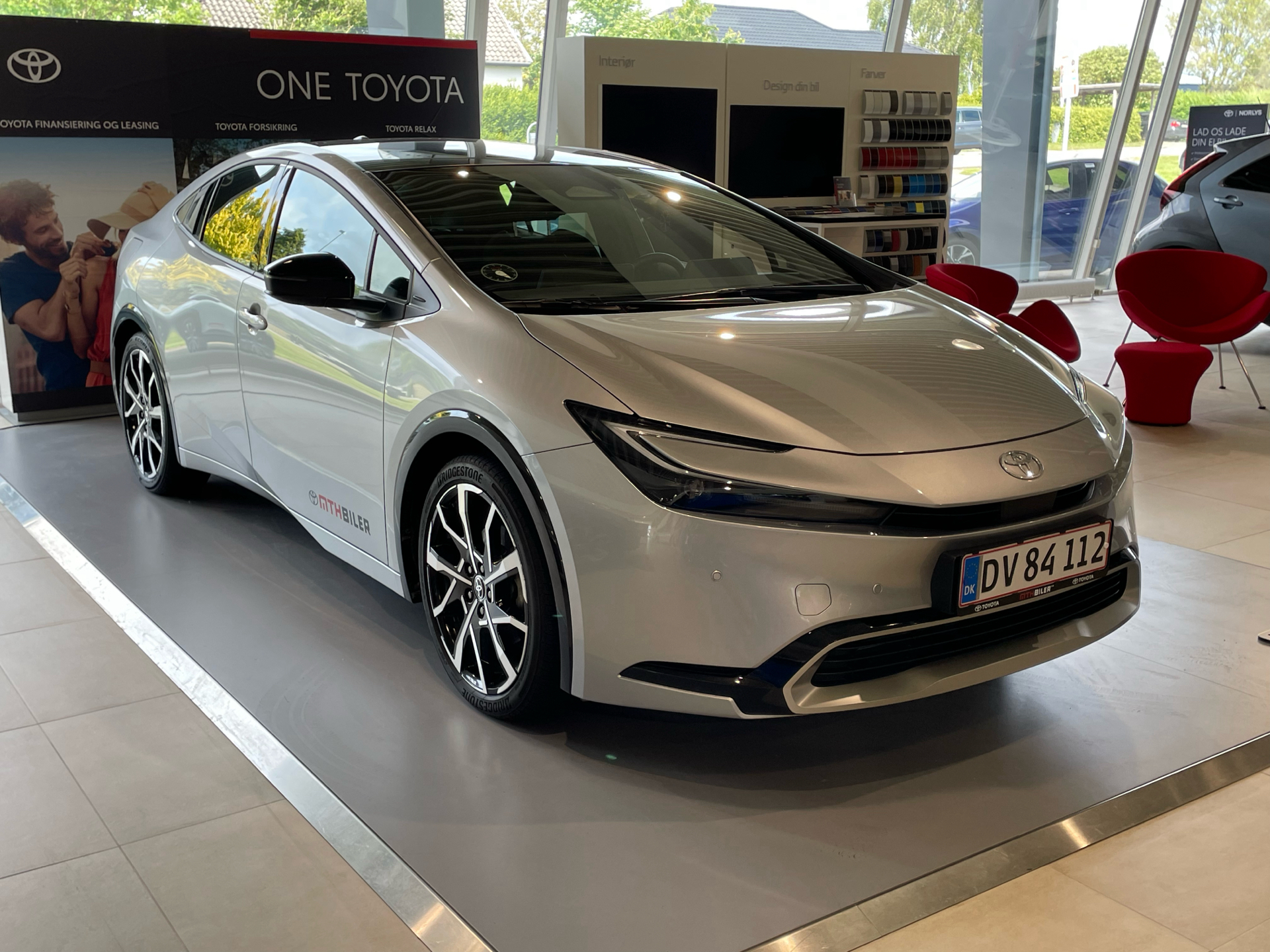 Billede af Toyota Prius Plug-in 2,0 Plugin-hybrid Elegant Panorama 223HK 5d Aut.