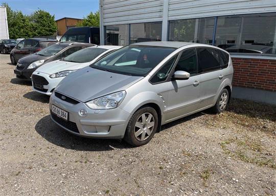 Ford S-Max 2,0 Ambiente 145HK