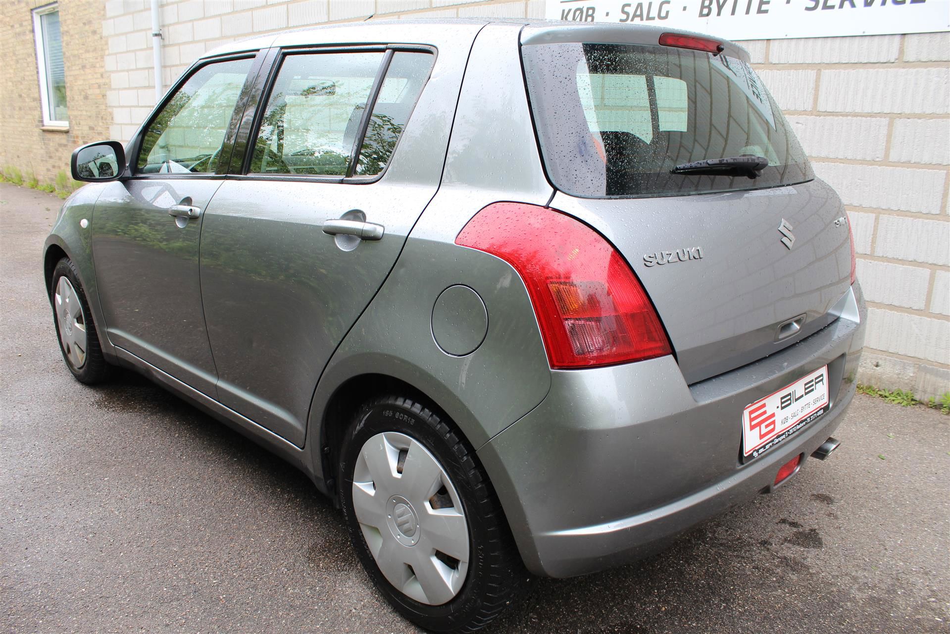 Suzuki Swift 2005