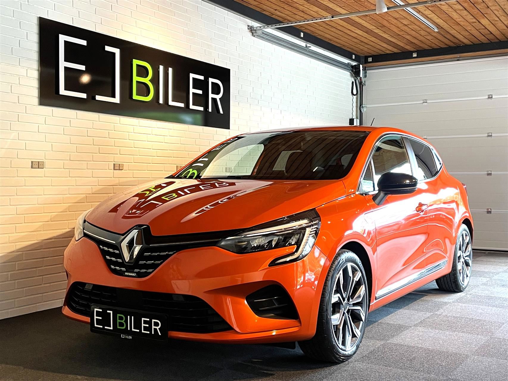 Billede af Renault Clio 1,6 E-TECH  Hybrid Intens 140HK 5d Aut.