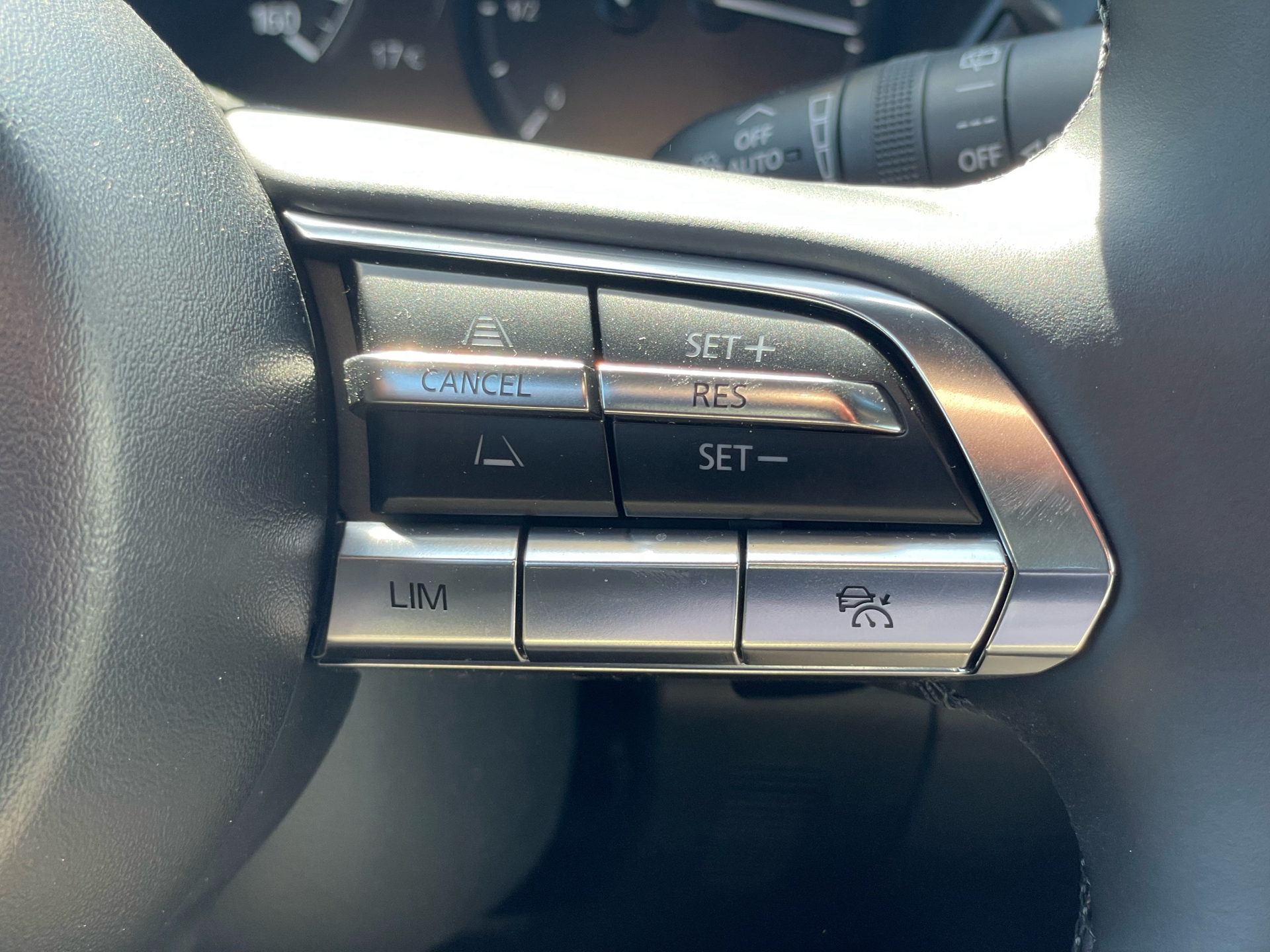 Billede af Mazda MX-30 e-Skyactiv Exclusive-Line 145HK 5d Aut.