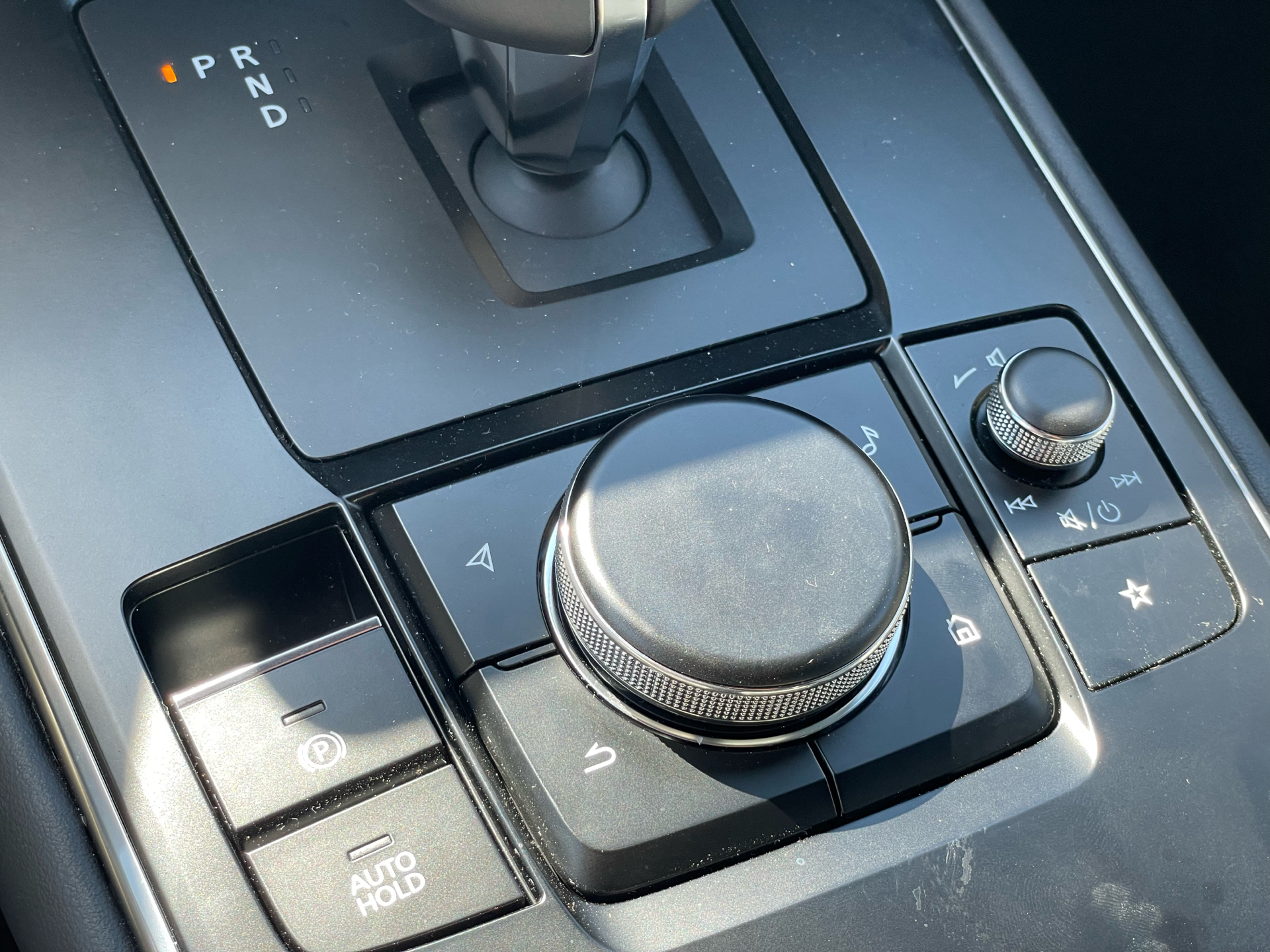 Billede af Mazda MX-30 e-Skyactiv Exclusive-Line 145HK 5d Aut.