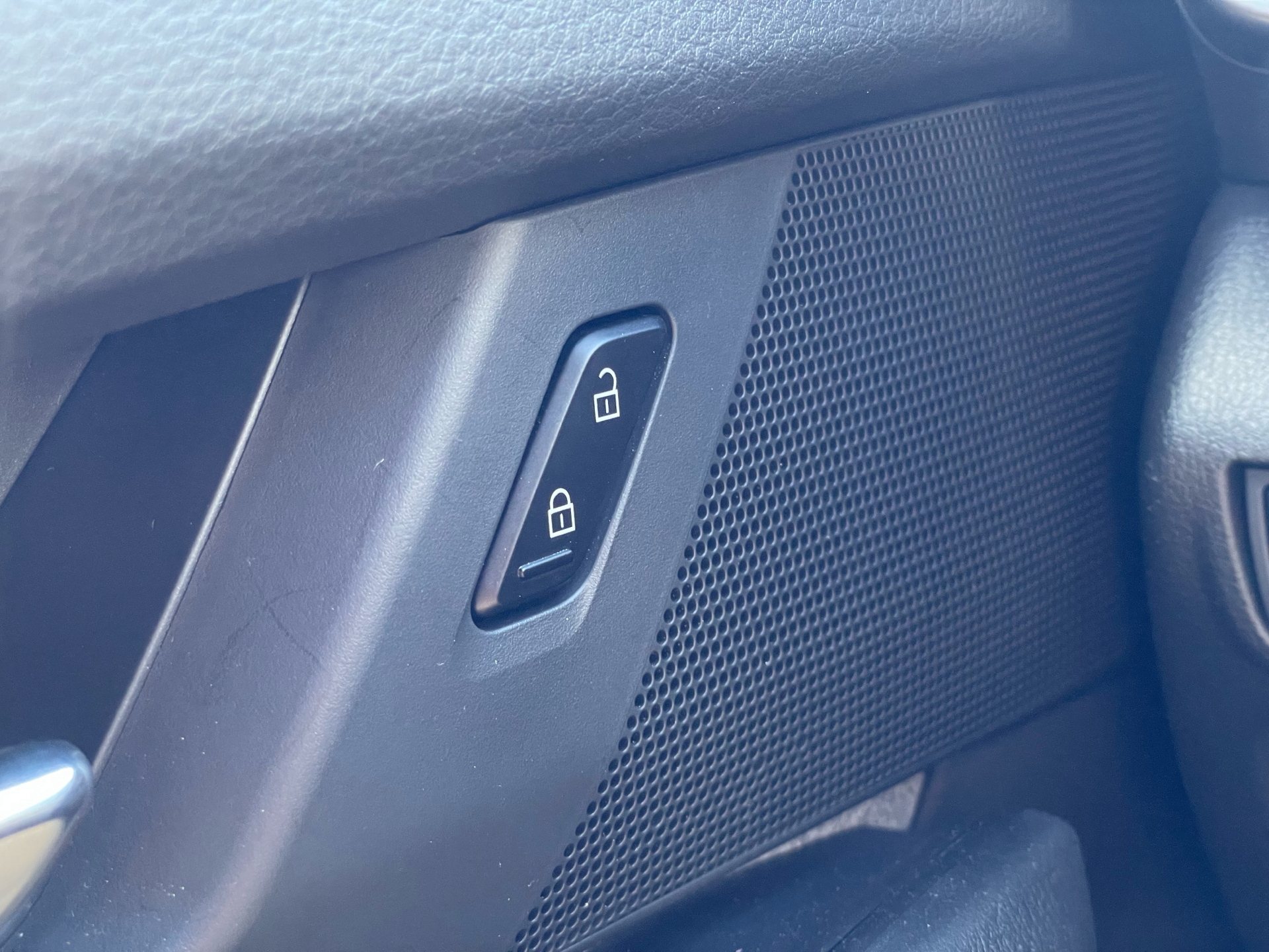 Billede af Mazda MX-30 e-Skyactiv Exclusive-Line 145HK 5d Aut.