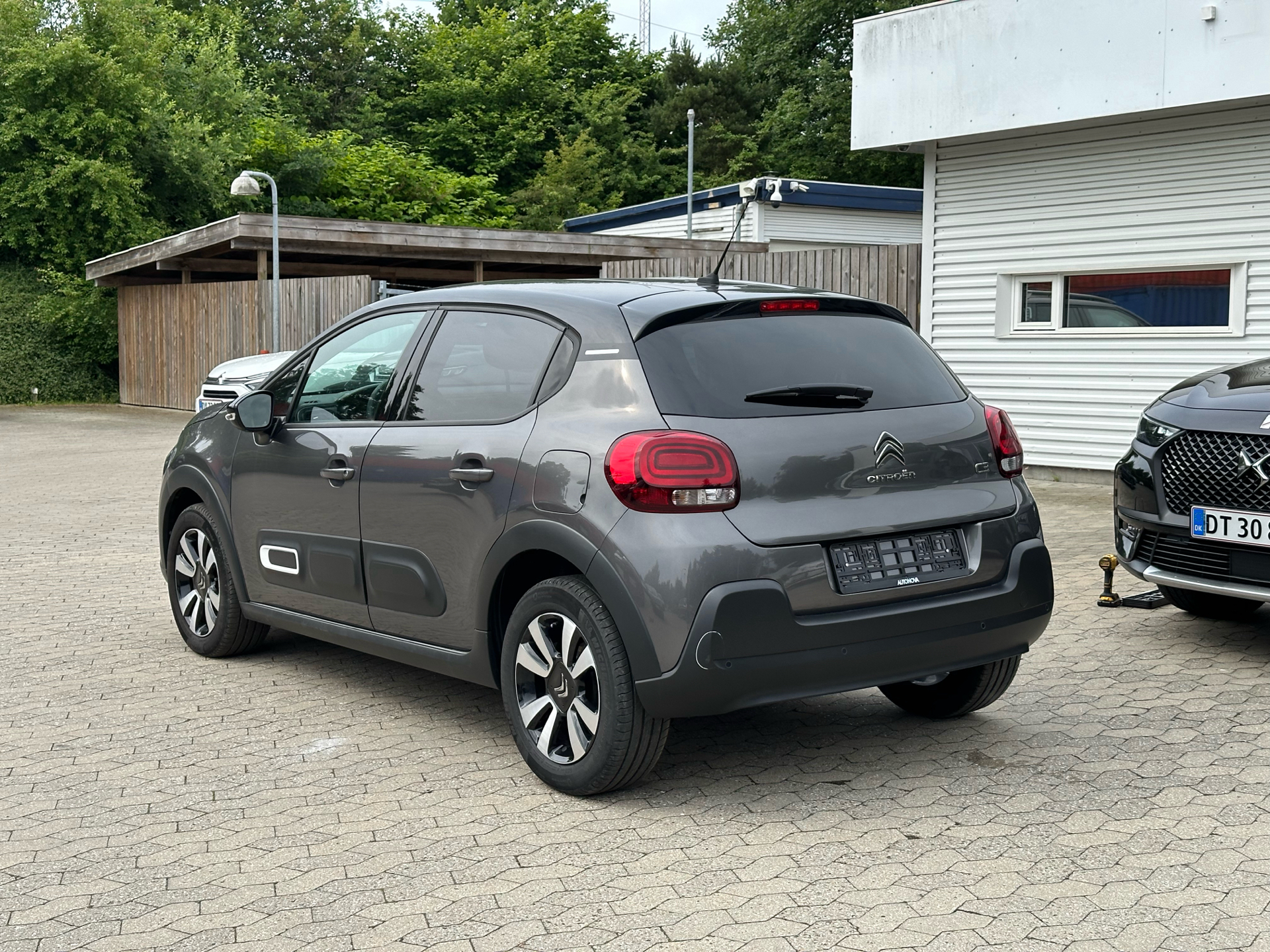 Billede af Citroën C3 1,2 PureTech Shine 83HK 5d