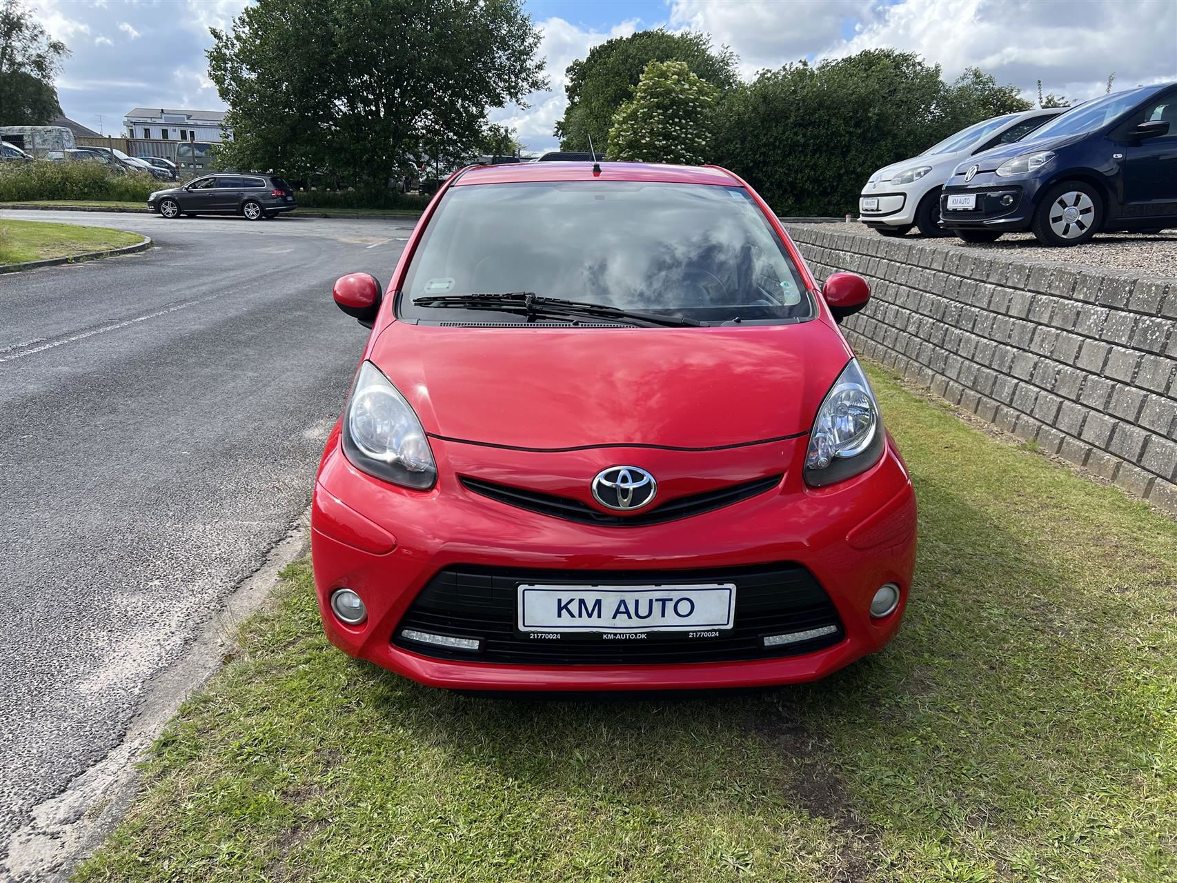 Billede af Toyota Aygo 1,0 VVT-I T2 Air Connect 68HK 5d