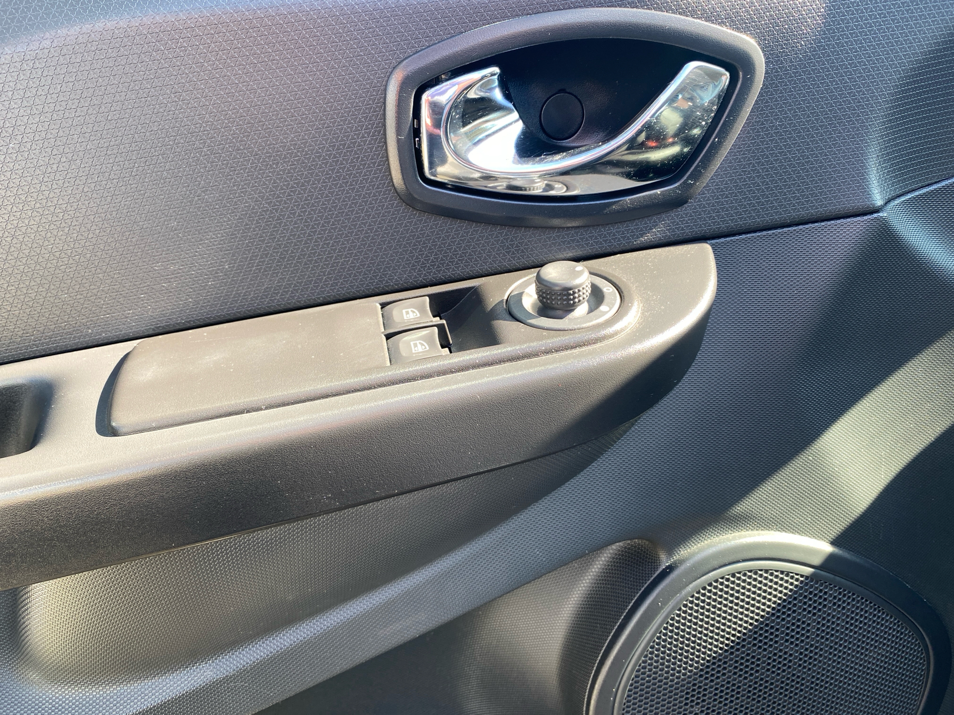 Billede af Renault Clio 0,9 TCE Expression Energy 99g 90HK 5d