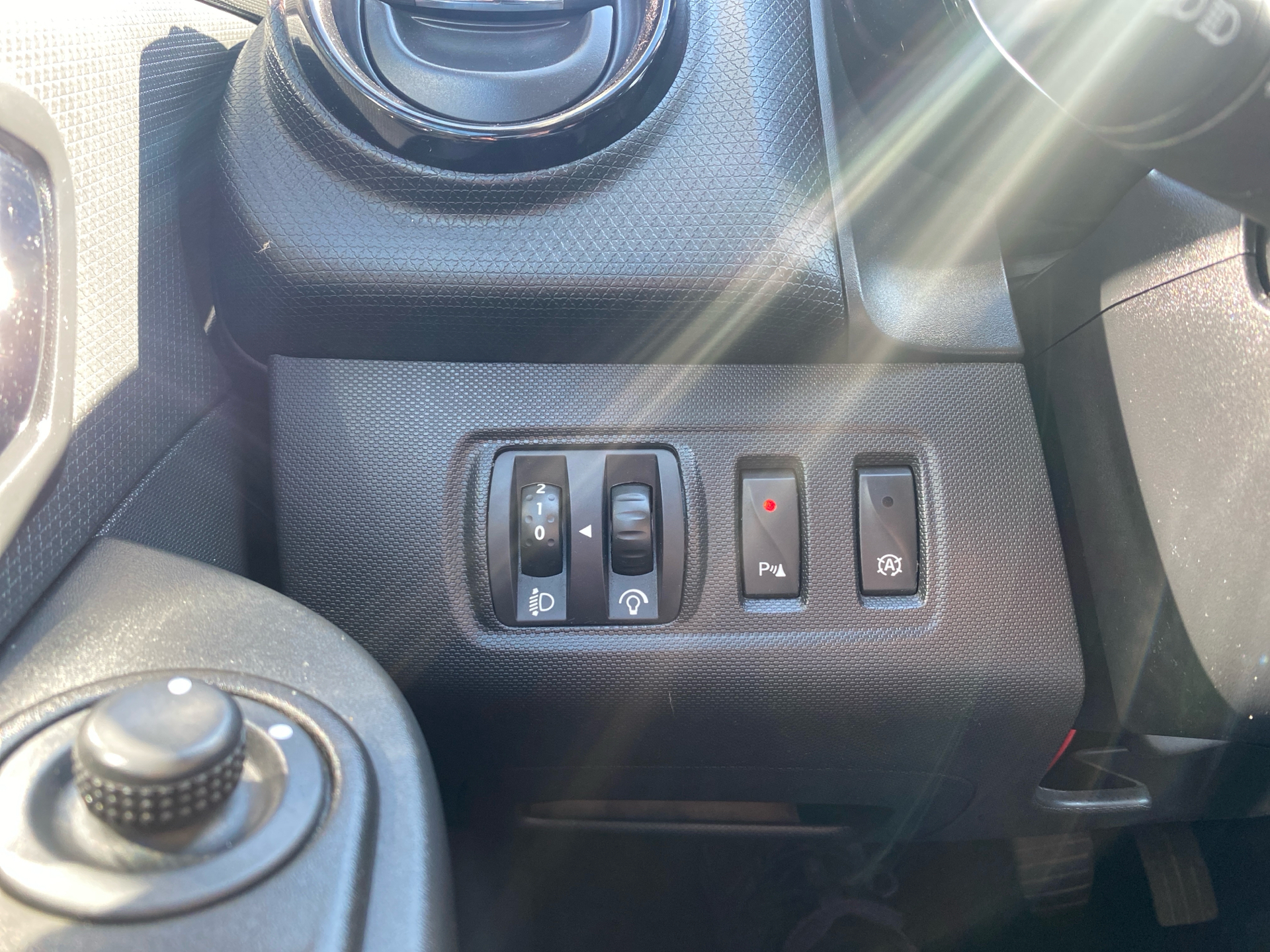 Billede af Renault Clio 0,9 TCE Expression Energy 99g 90HK 5d
