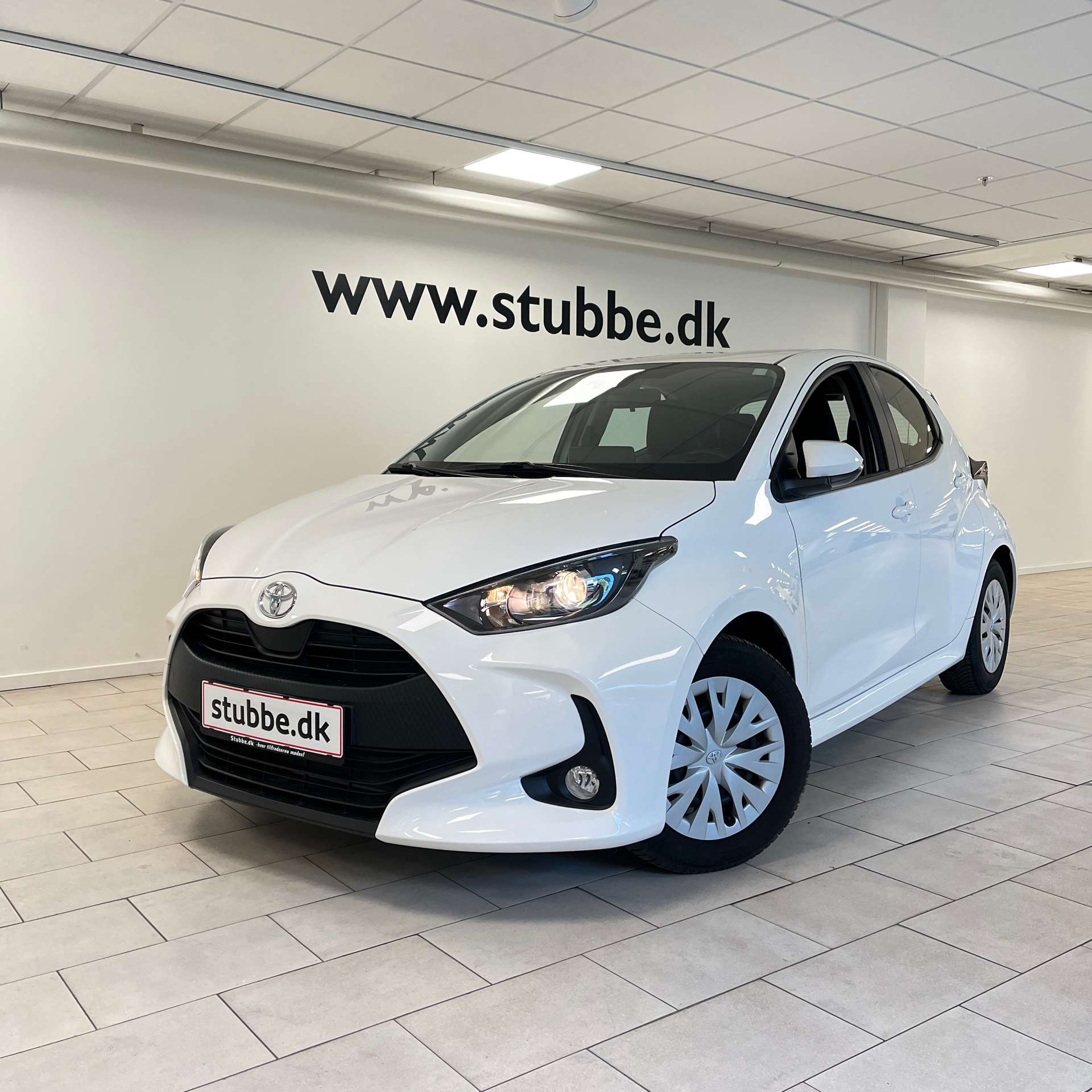 Billede af Toyota Yaris 1,0 VVT-I Essential Comfort 72HK 5d Man. 