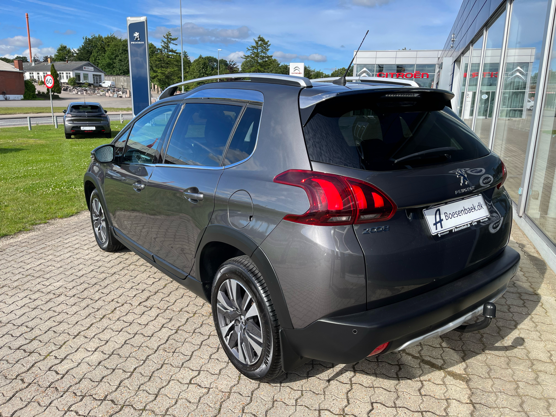 Billede af Peugeot 2008 1,5 BlueHDi Prestige 100HK 5d