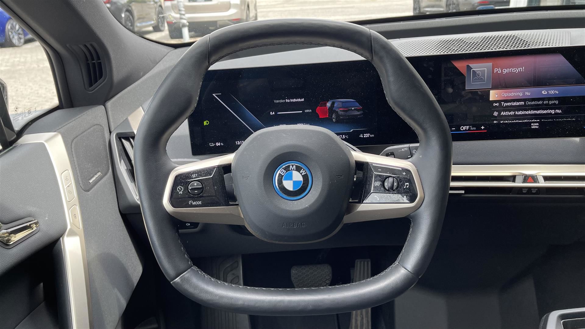 BMW iX 2022