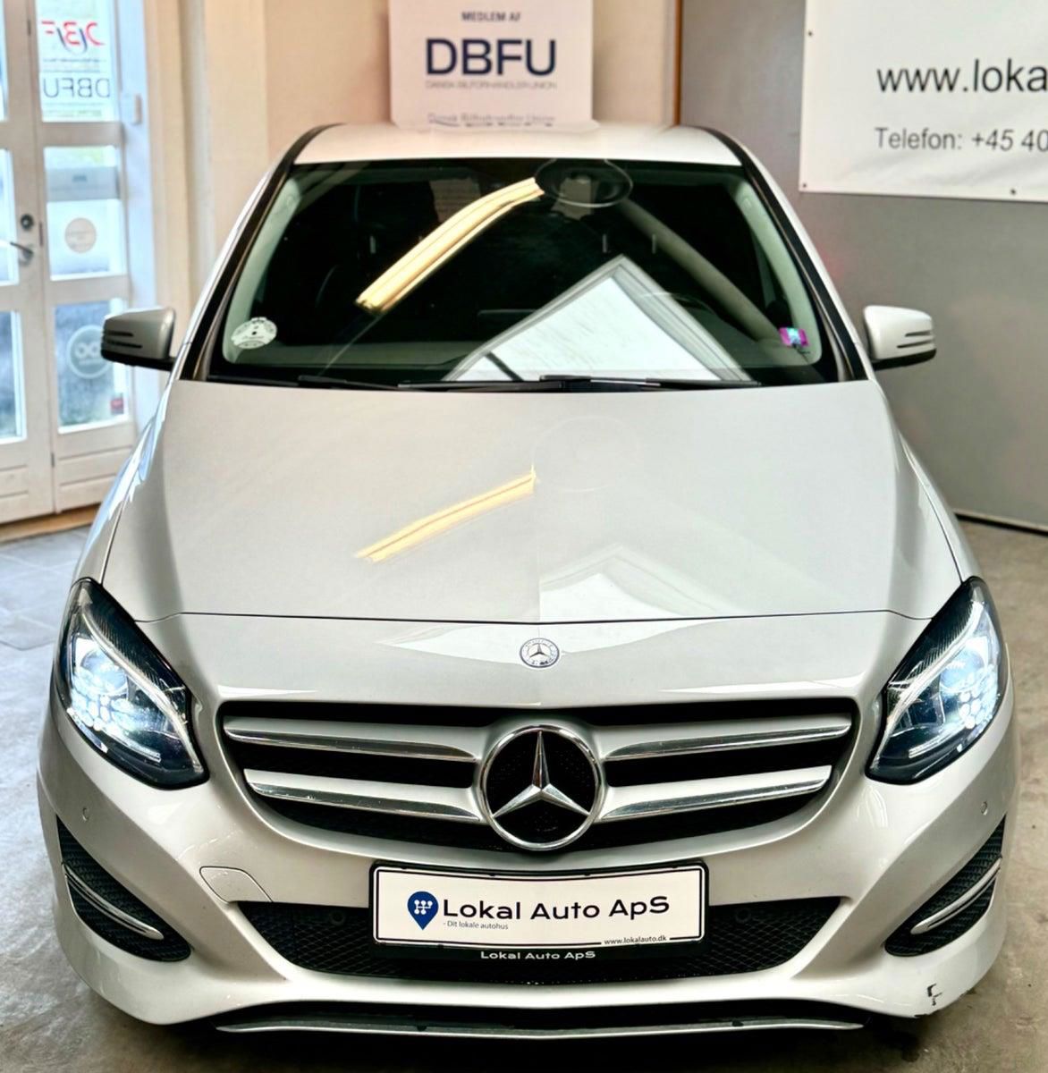 Mercedes-Benz B220 2015