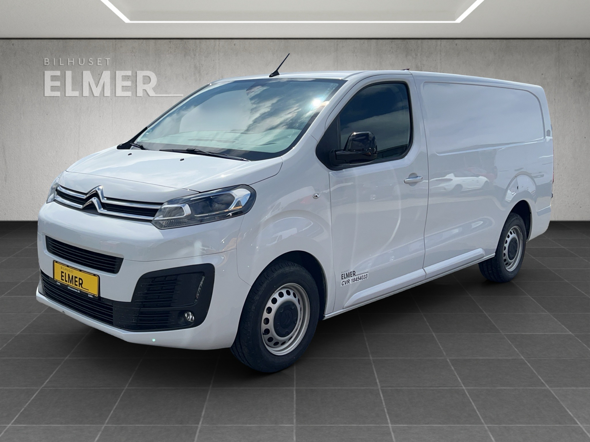 Billede af Citroën Jumpy L3 2,0 Blue HDi Masterline EAT8 177HK Van 8g Aut.