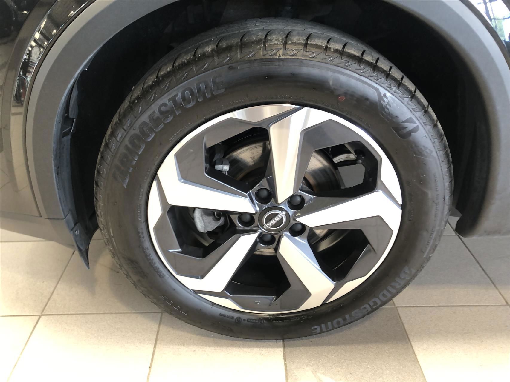 Billede af Nissan Qashqai 1,3 MHEV  Mild hybrid N-Connecta X-Tronic 158HK 5d 7g Aut.