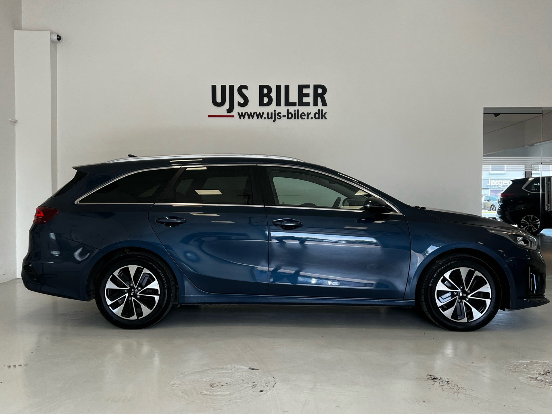 Billede af Kia Ceed SW 1,6 GDI PHEV  Plugin-hybrid Intro DCT 141HK Stc 6g Aut.