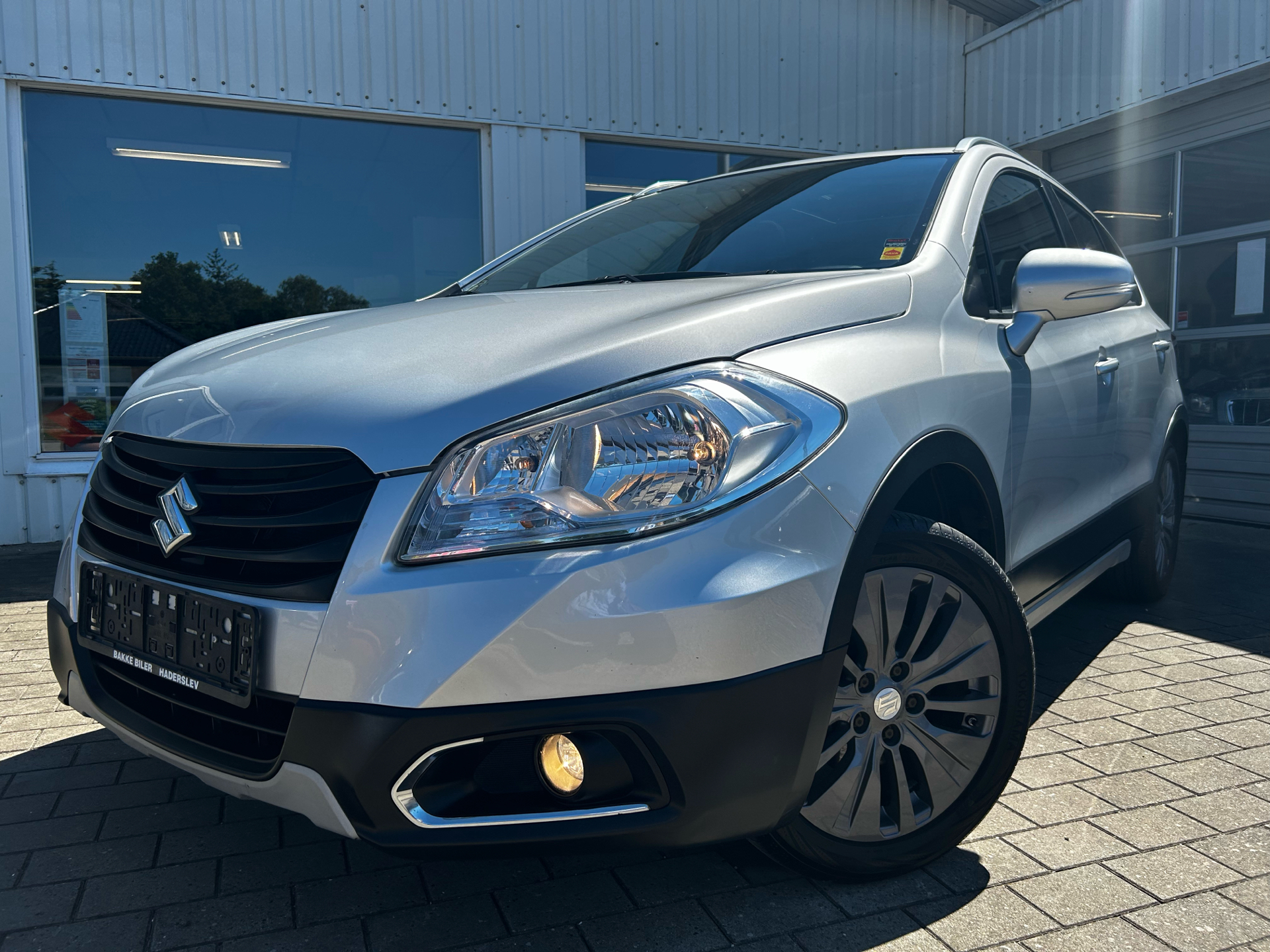 Billede af Suzuki S-Cross 1,6 16V Active Sun 120HK 5d