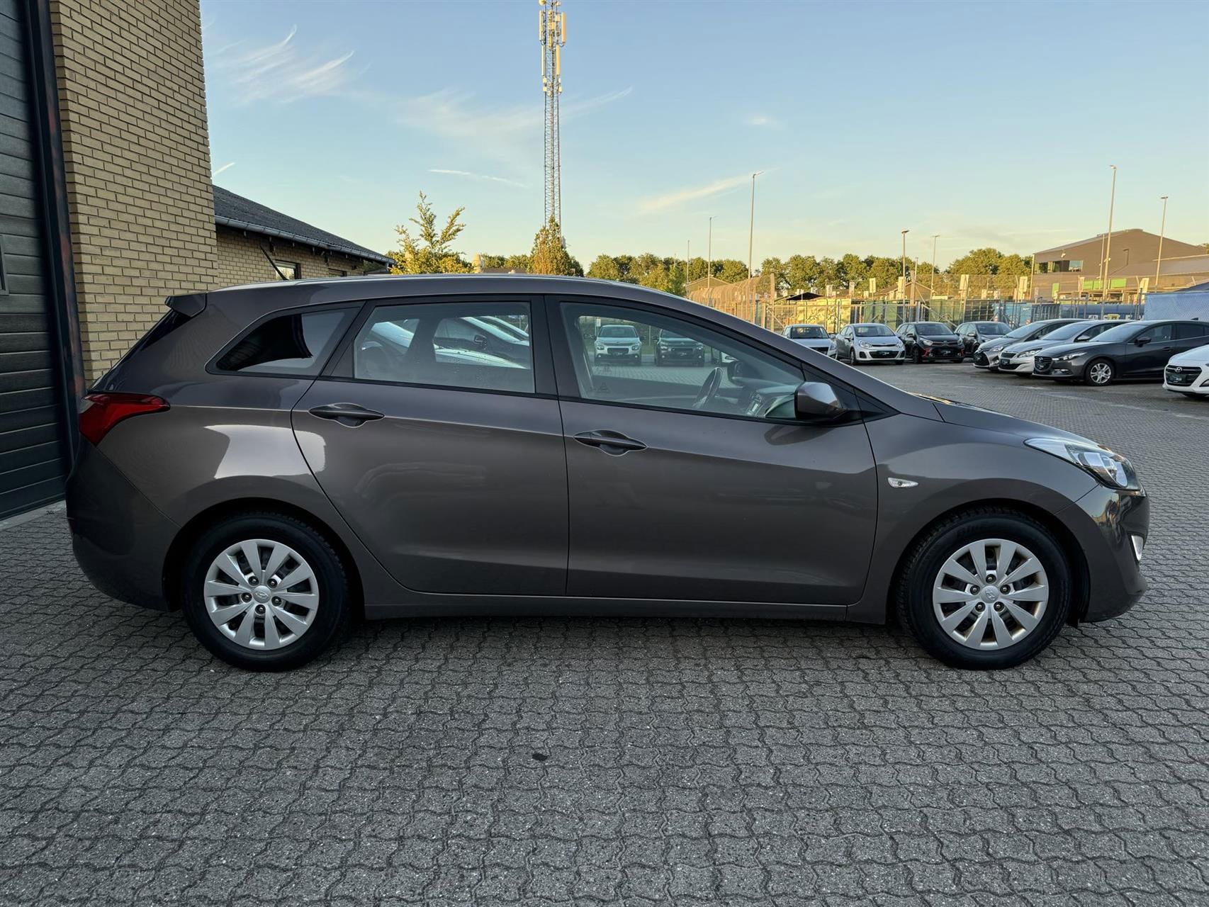 Billede af Hyundai i30 Cw 1,6 CRDi Active Plus ISG 110HK Stc 6g