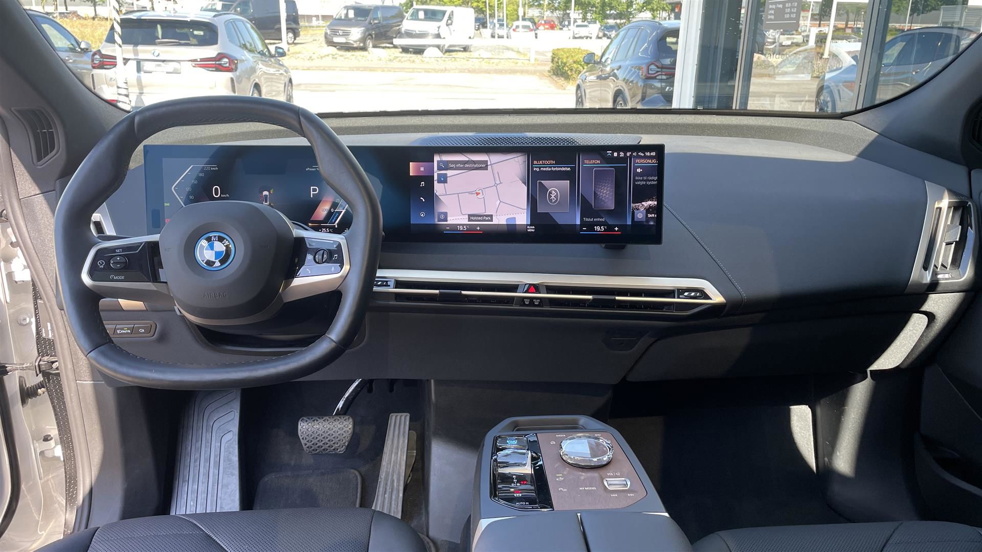 BMW iX 2022