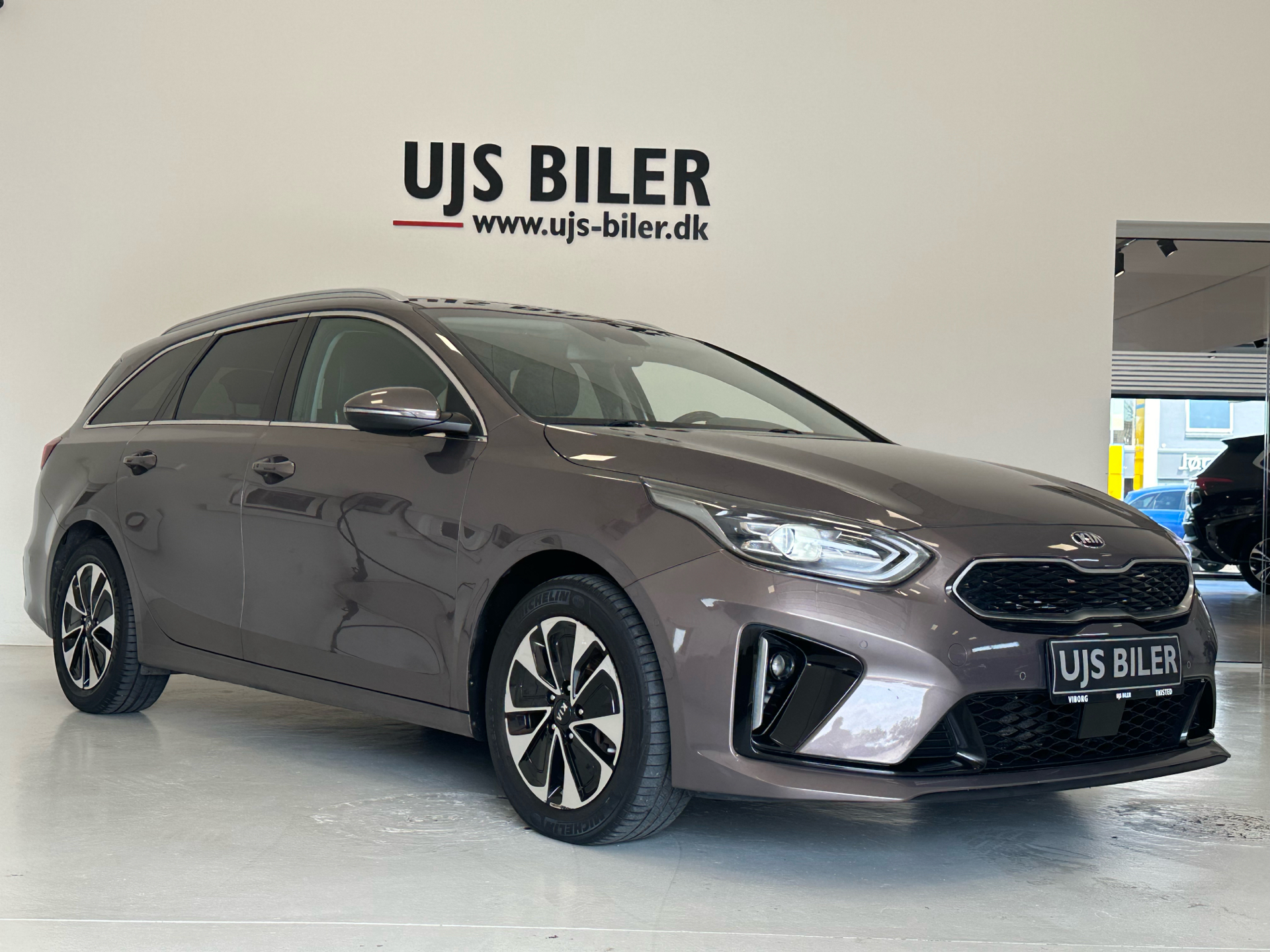 Billede af Kia Ceed SW 1,6 GDI PHEV  Plugin-hybrid Upgrade m/Plus DCT 141HK Stc 6g Aut.