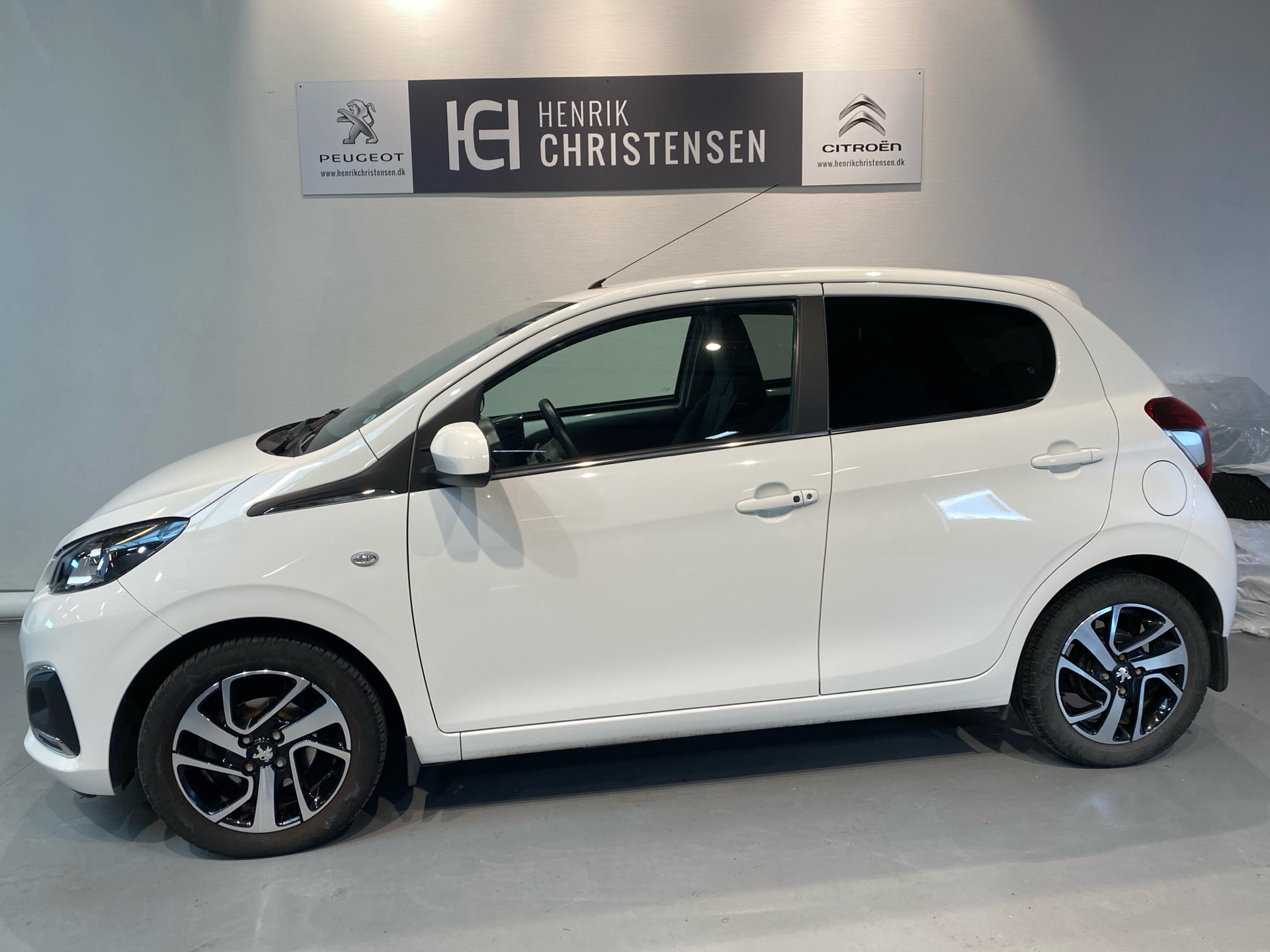 Billede af Peugeot 108 1,0 e-Vti Griffe 69HK 5d