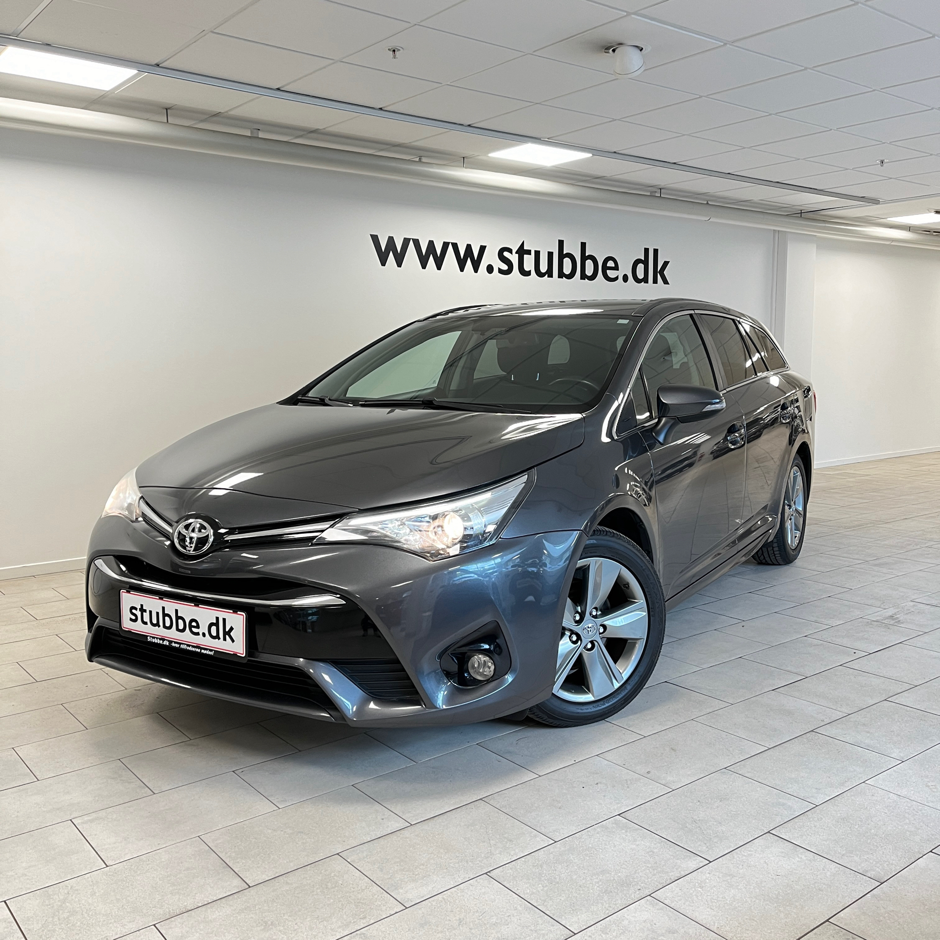 Billede af Toyota Avensis Touring Sports 1,8 VVT-I T2 147HK Stc 6g