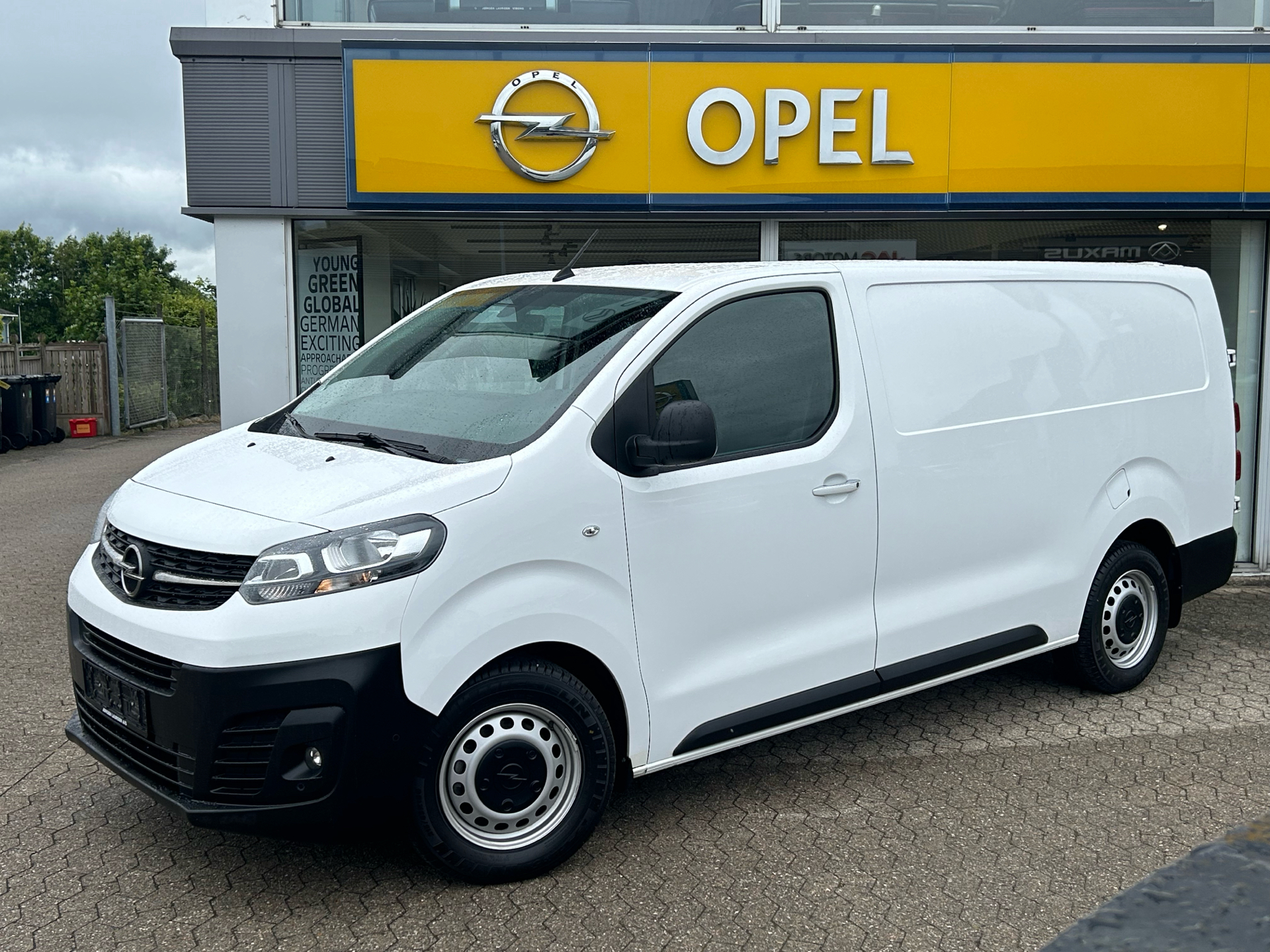 Billede af Opel Vivaro 2.0 D 122 L3 Aut.