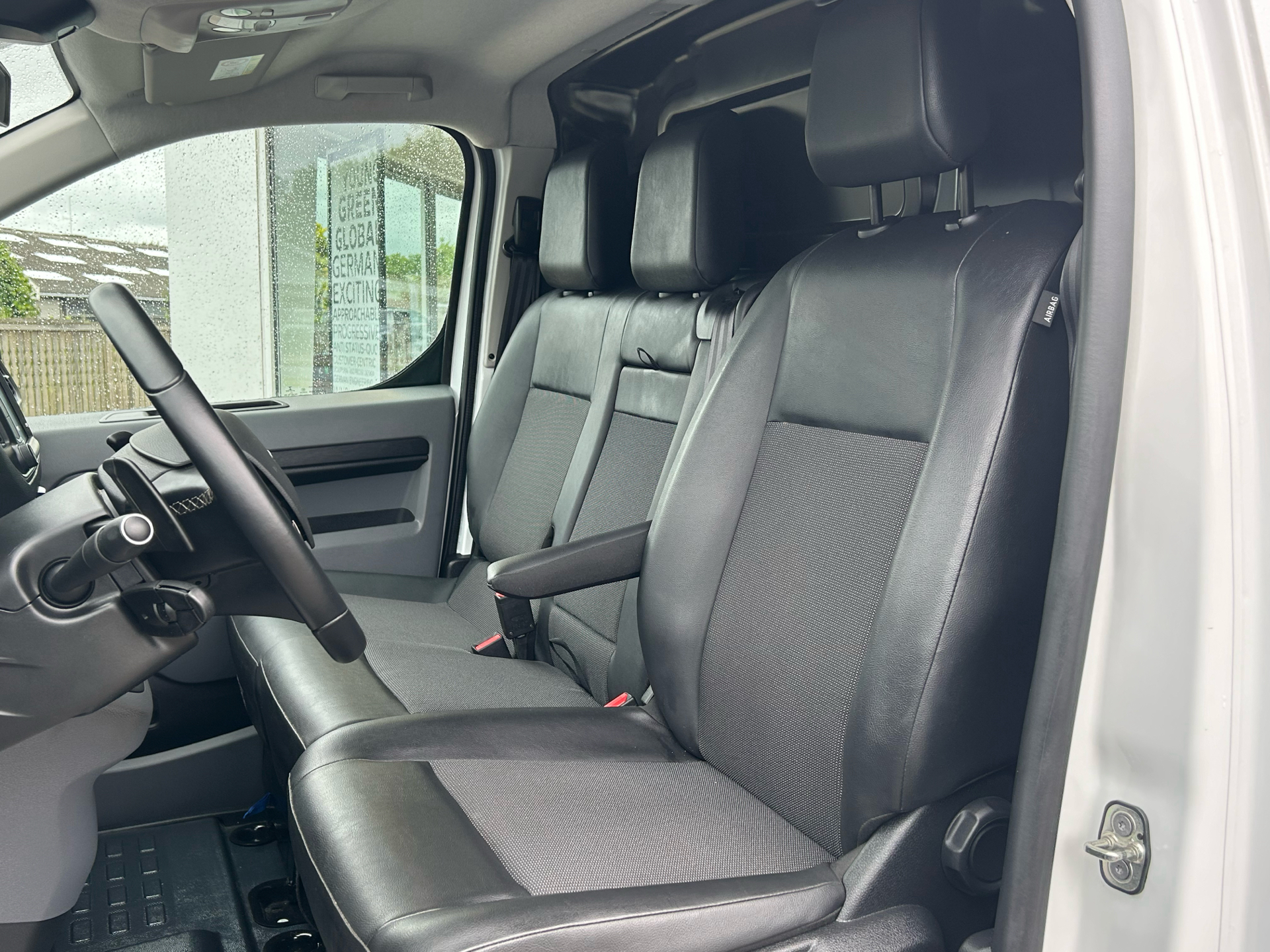 Billede af Opel Vivaro 2.0 D 122 L3 Aut.