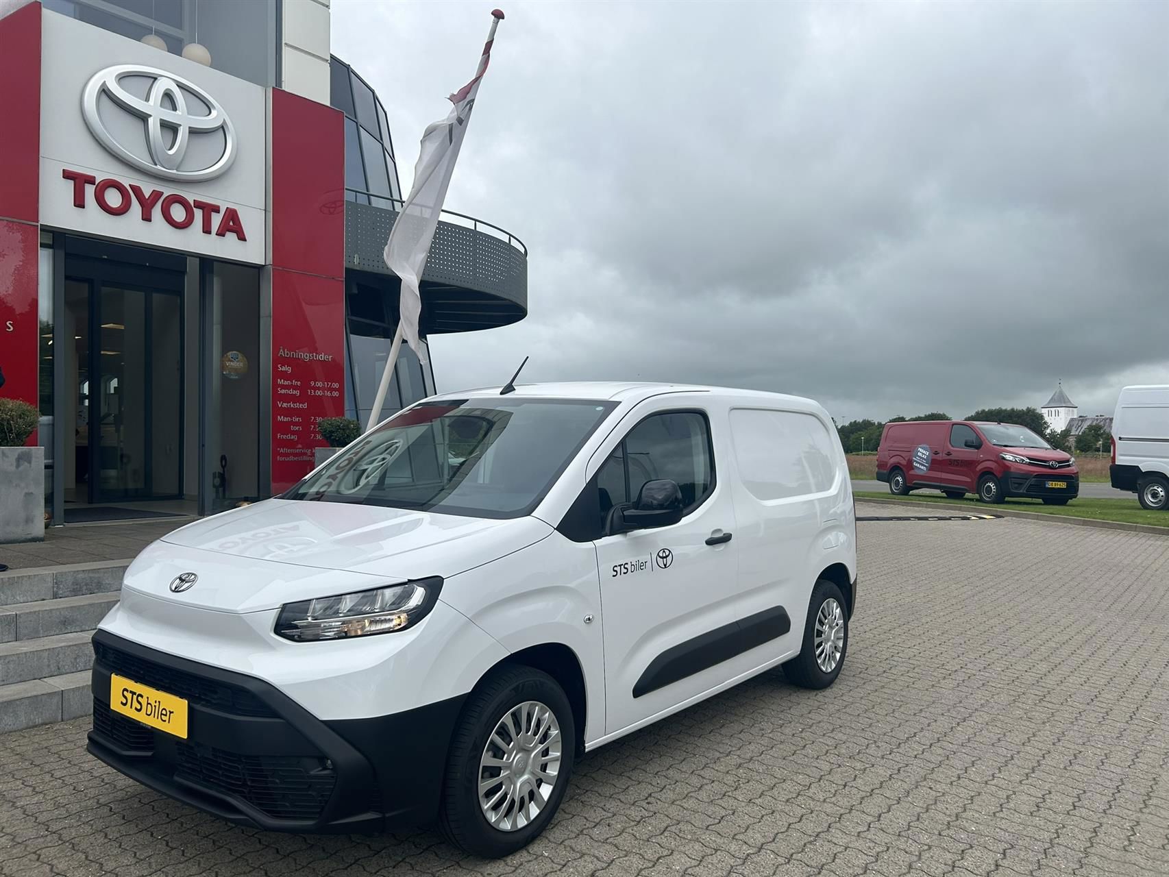 Billede af Toyota Proace City Medium 1,2 Comfort Master En Skydedør 110HK Van 6g