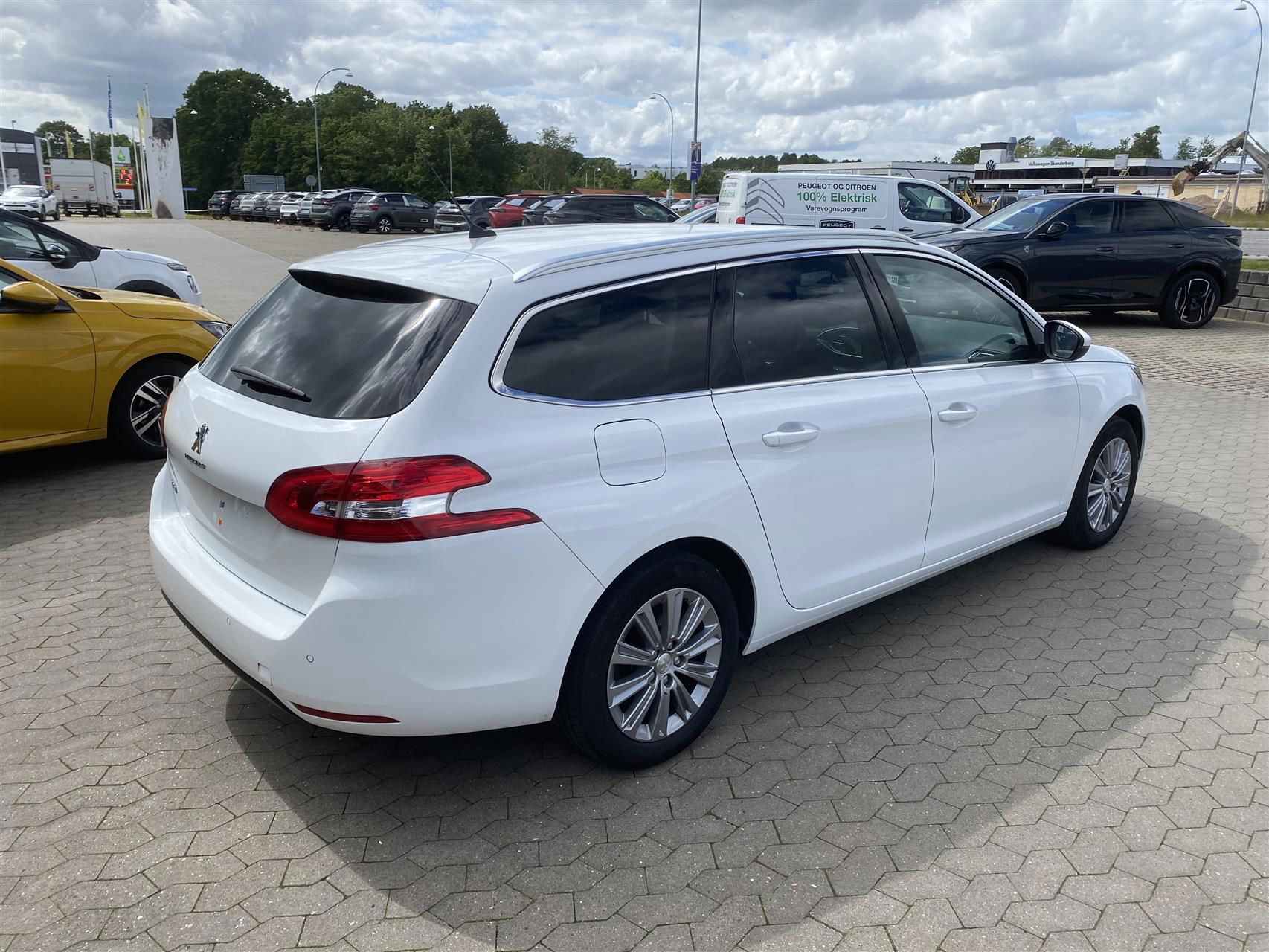 Billede af Peugeot 308 SW 1,5 BlueHDi Allure Grand 130HK Stc 6g