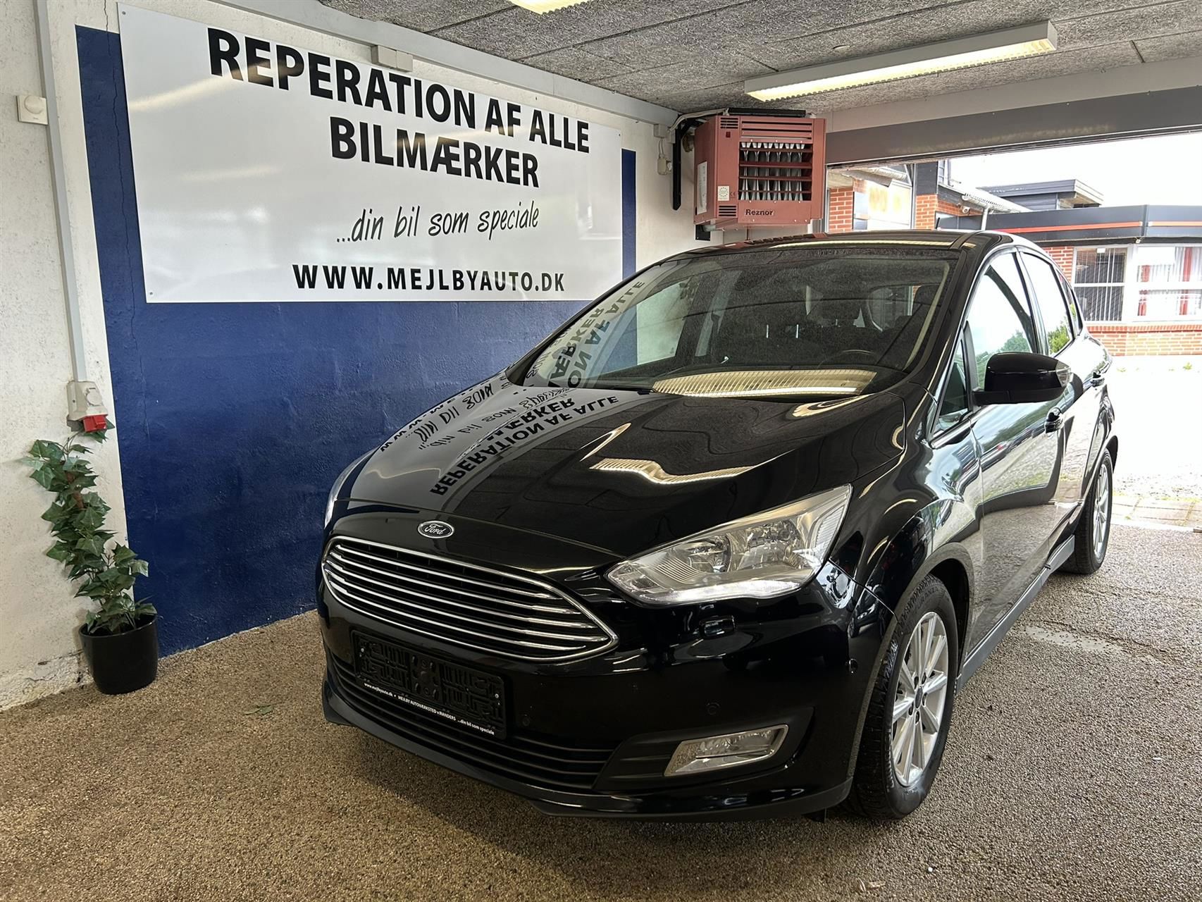 Billede af Ford C-MAX 1,0 EcoBoost Titanium Fun 125HK 6g