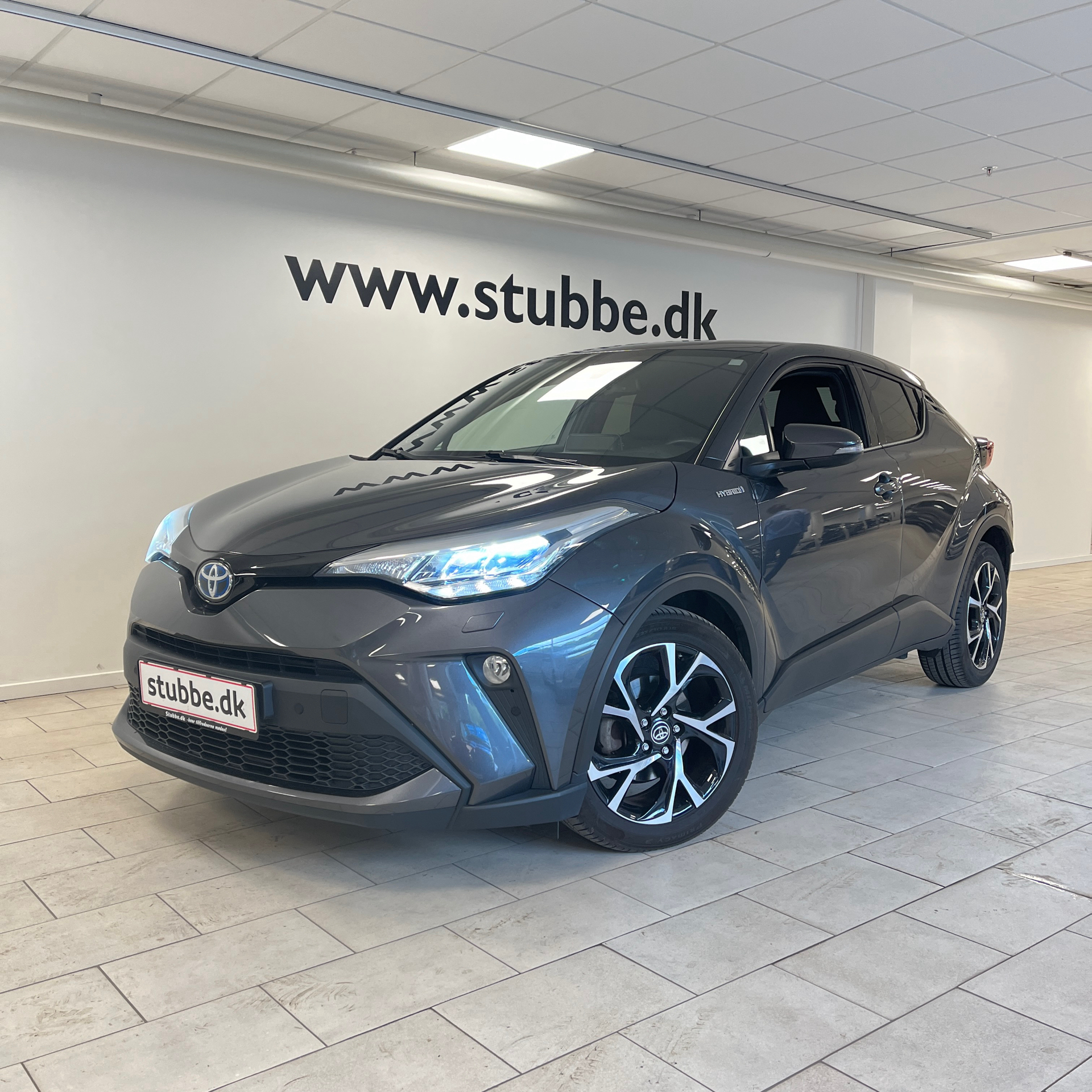 Billede af Toyota C-HR 1,8 Hybrid C-LUB Multidrive S 122HK 5d Aut.