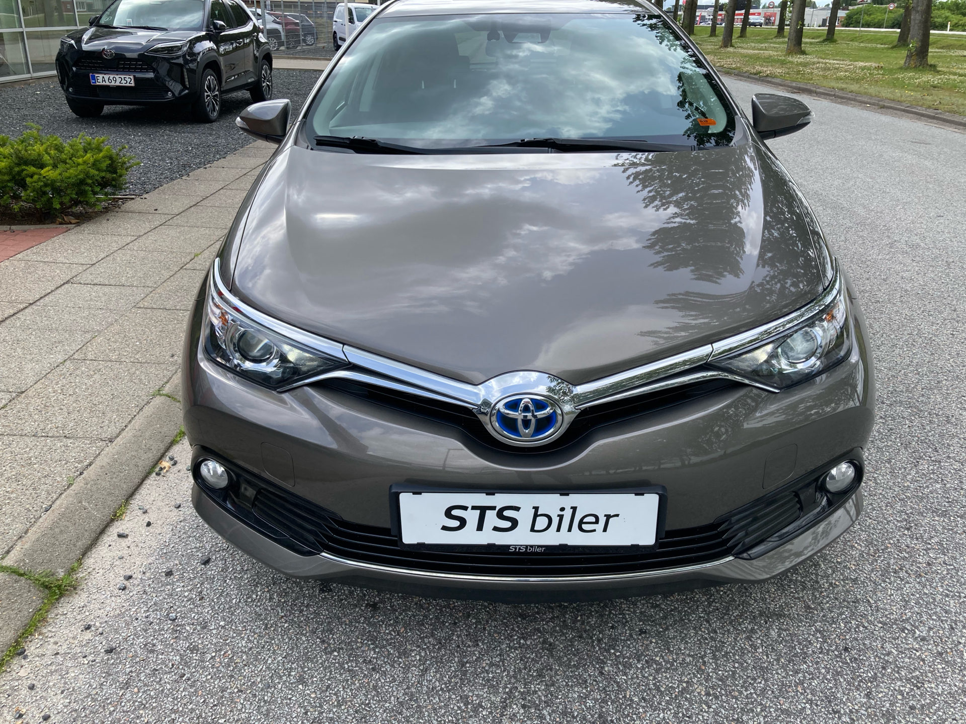 Billede af Toyota Auris 1,8 Hybrid H2 Comfort 136HK 5d Aut.