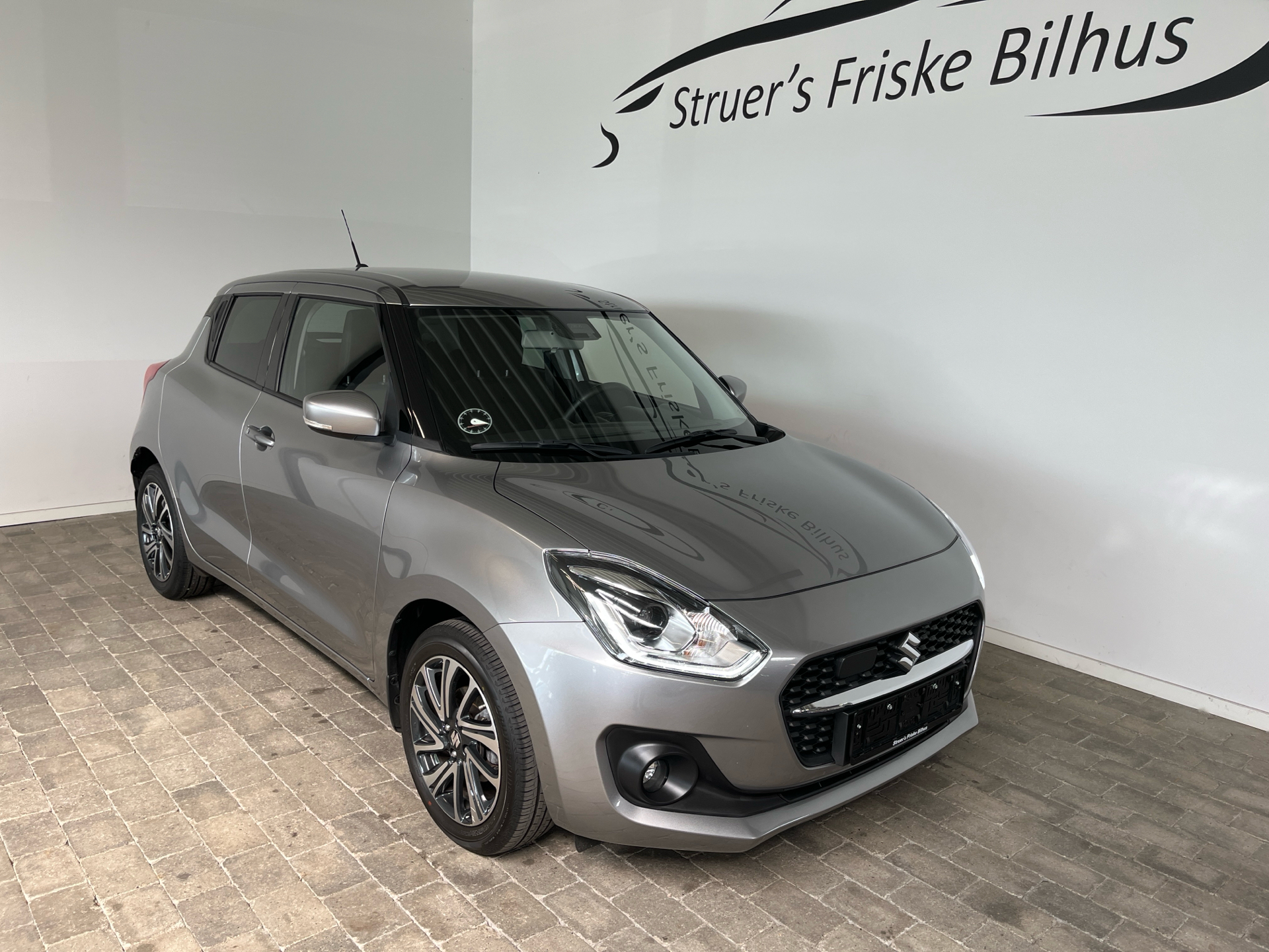 Billede af Suzuki Swift 1,2 Dualjet  Mild hybrid Exclusive AEB Hybrid 83HK 5d