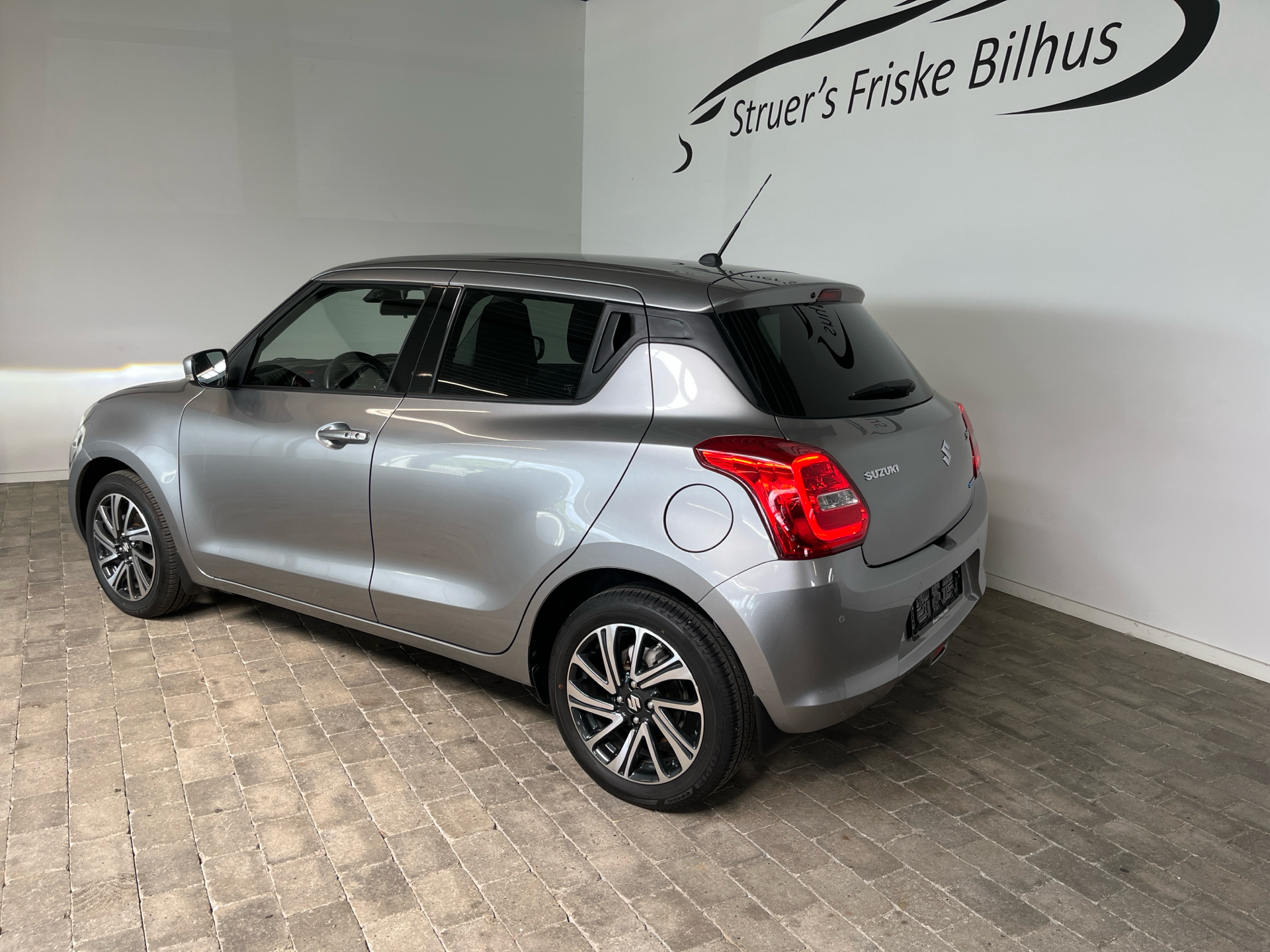 Billede af Suzuki Swift 1,2 Dualjet  Mild hybrid Exclusive AEB Hybrid 83HK 5d