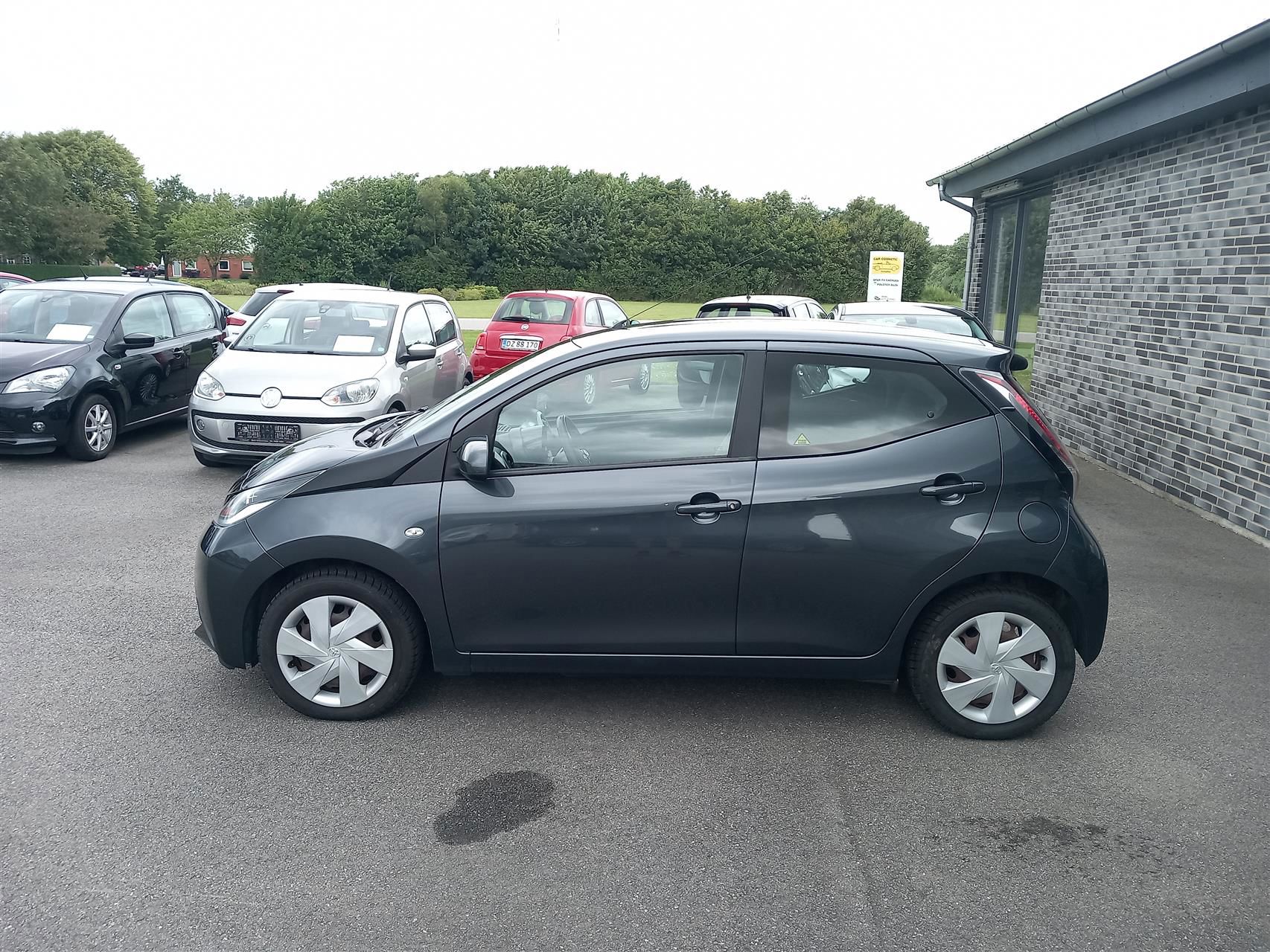 Toyota Aygo 2015