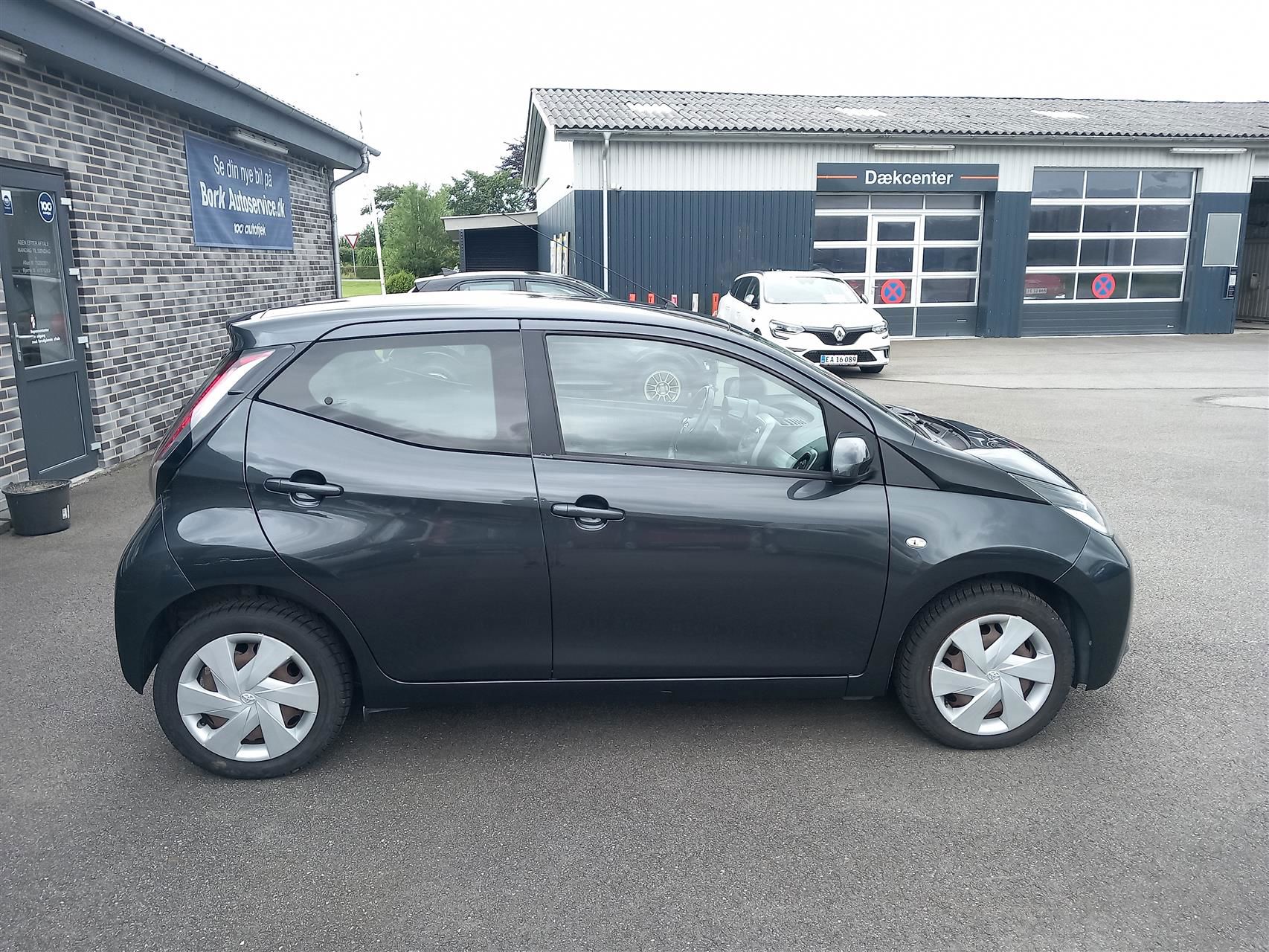 Toyota Aygo 2015