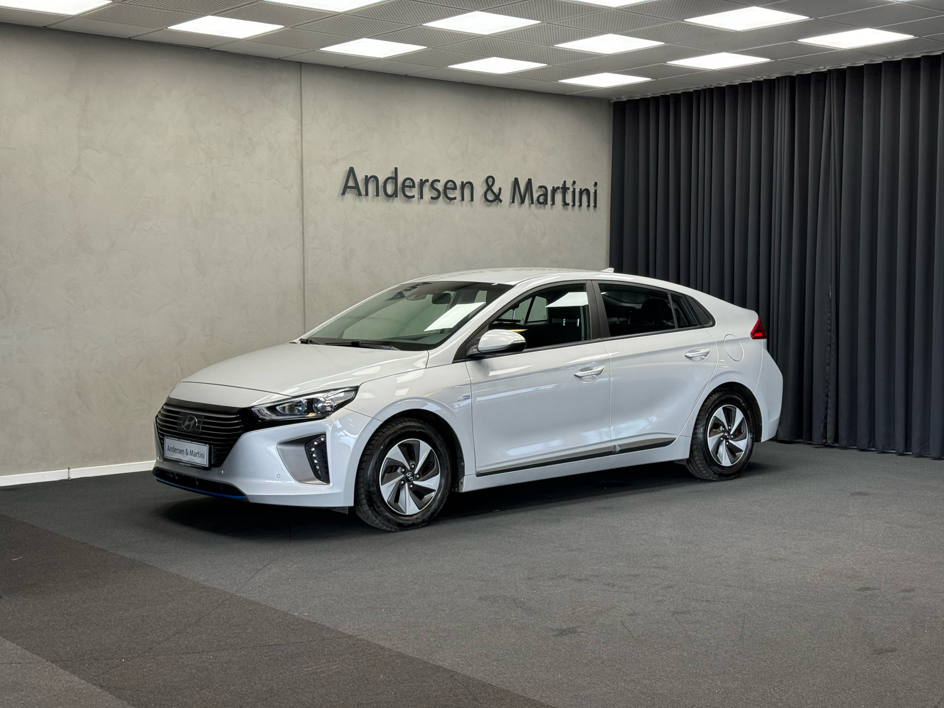 Billede af Hyundai Ioniq 1,6 GDI  Hybrid Trend DCT 141HK 5d 6g Aut.