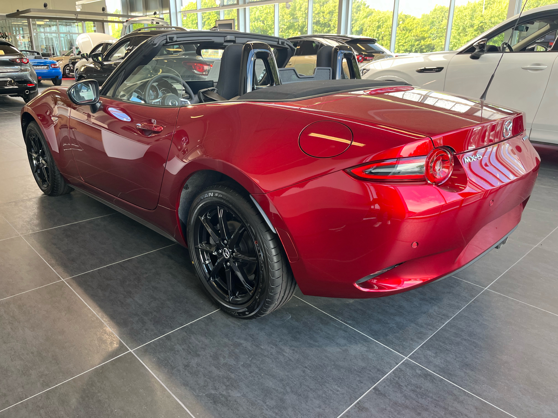 Billede af Mazda MX-5 1,5 Skyactiv-G Prime-Line 132HK Cabr. 6g