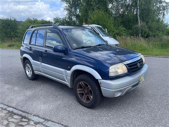 Suzuki Grand Vitara 2,0 4x4 128HK Van