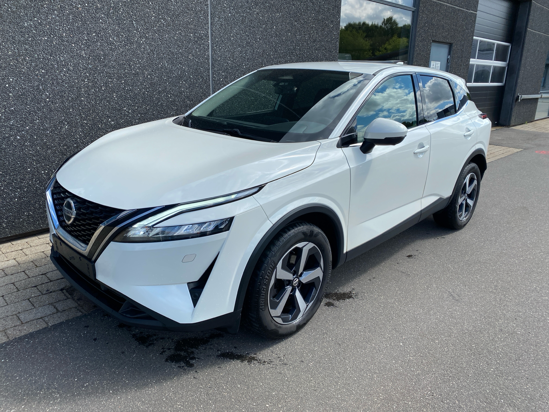 Billede af Nissan Qashqai 1,3 MHEV  Mild hybrid N-Connecta X-Tronic 158HK 5d 7g Aut.