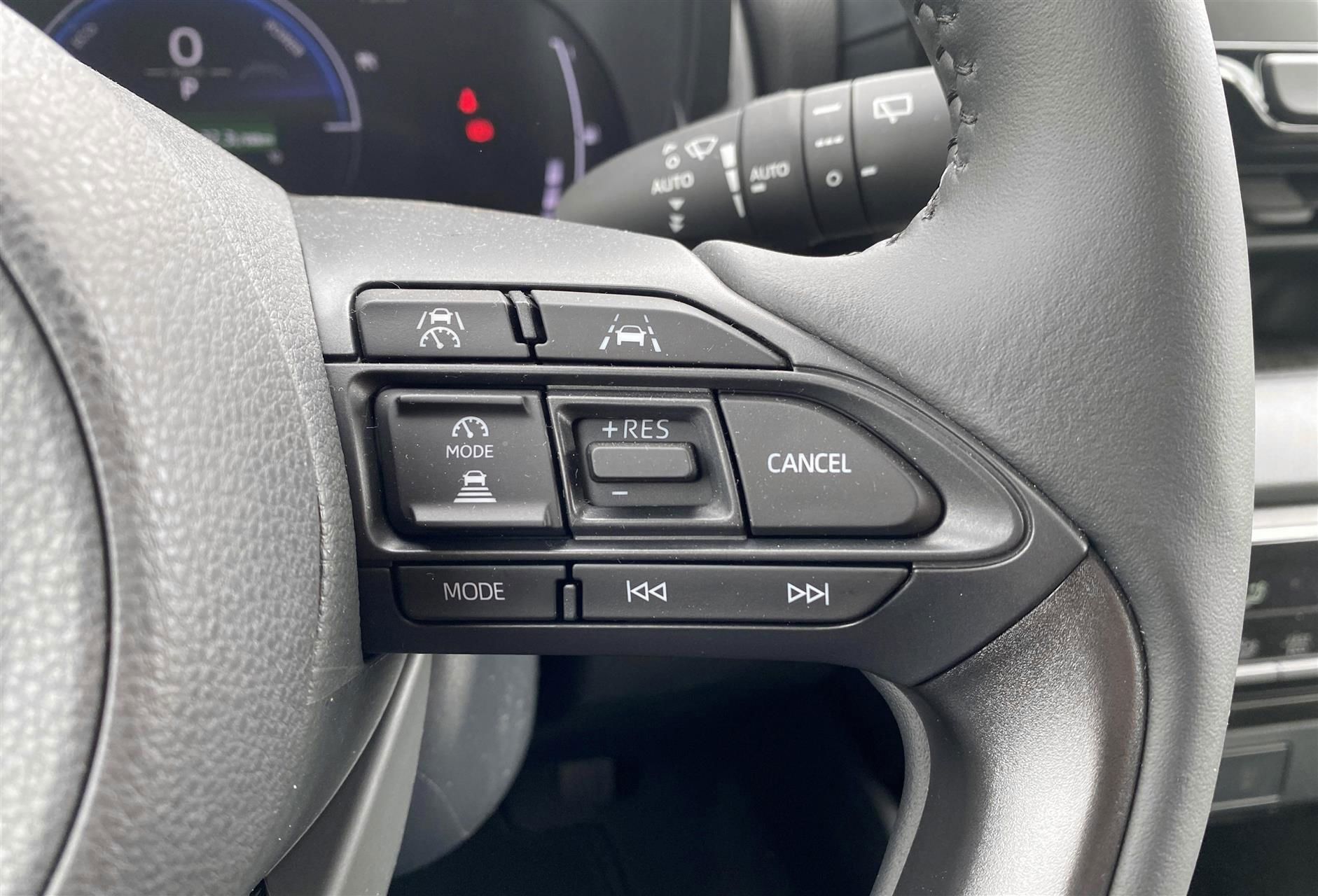 Billede af Toyota Yaris 1,5 Hybrid Style Technology 116HK 5d Trinl. Gear