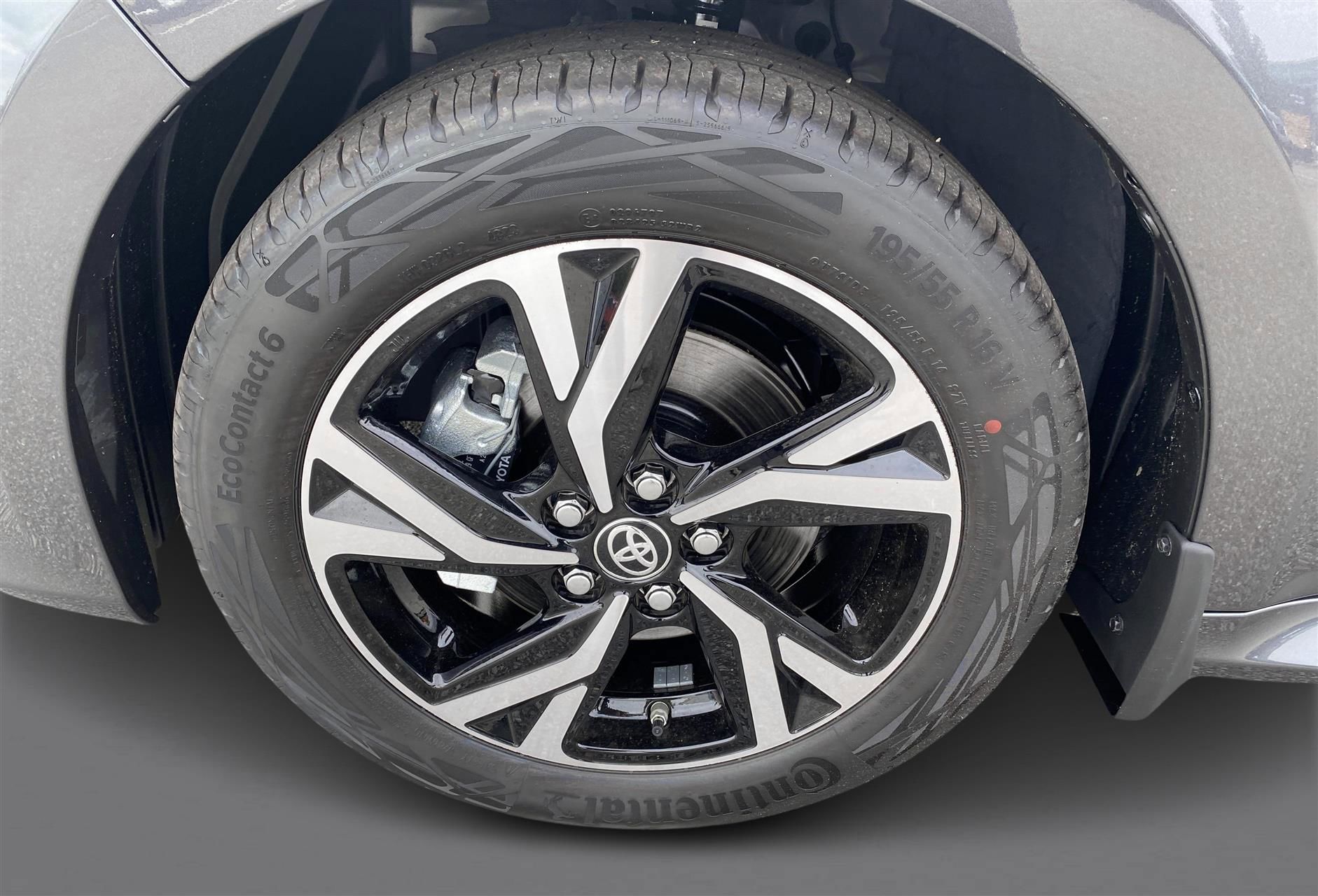 Billede af Toyota Yaris 1,5 Hybrid Style Technology 116HK 5d Trinl. Gear