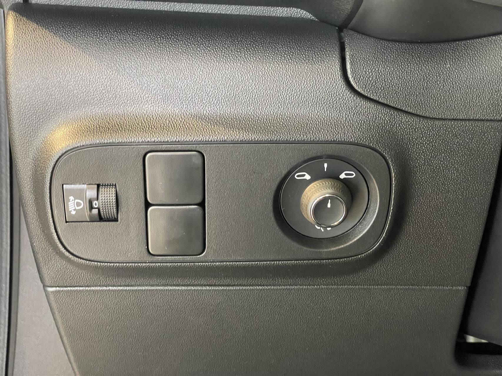 Billede af Citroën C3 1,2 PureTech Impress 83HK 5d