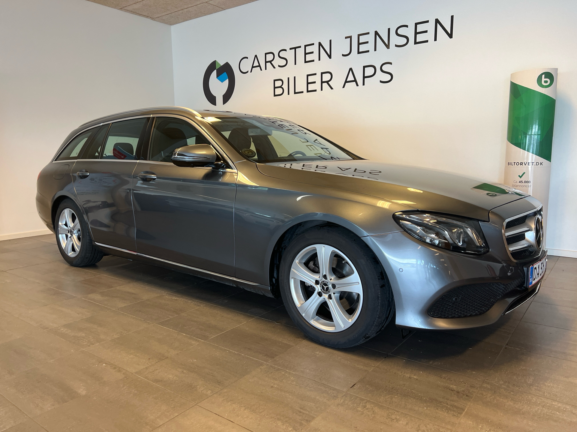 Billede af Mercedes-Benz E200 T 2,0 Avantgarde 9G-Tronic 184HK Stc Aut.