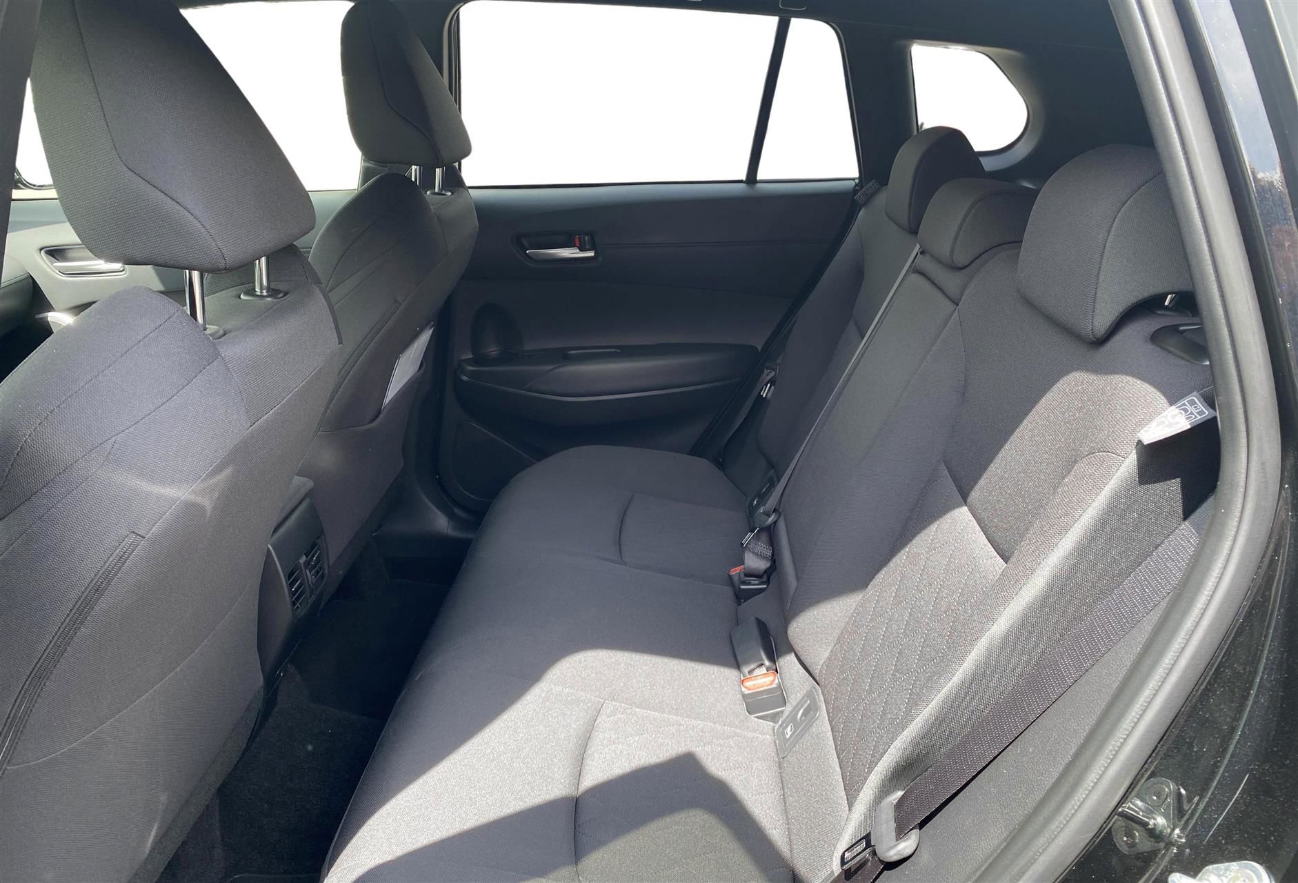 Billede af Toyota Corolla Cross 1,8 Hybrid Style 140HK 5d Aut.