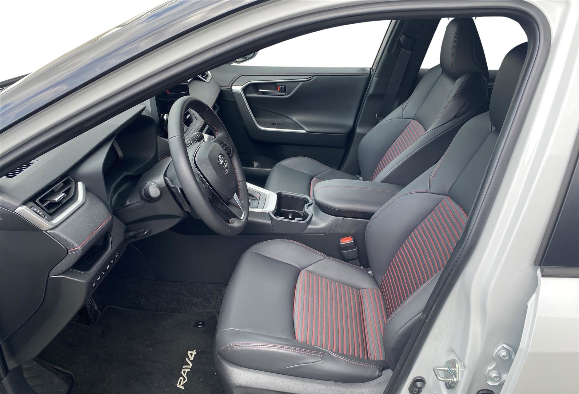 Billede af Toyota RAV4 Plug-in 2,5 Plugin-hybrid Style AWD 306HK 5d 6g Aut.