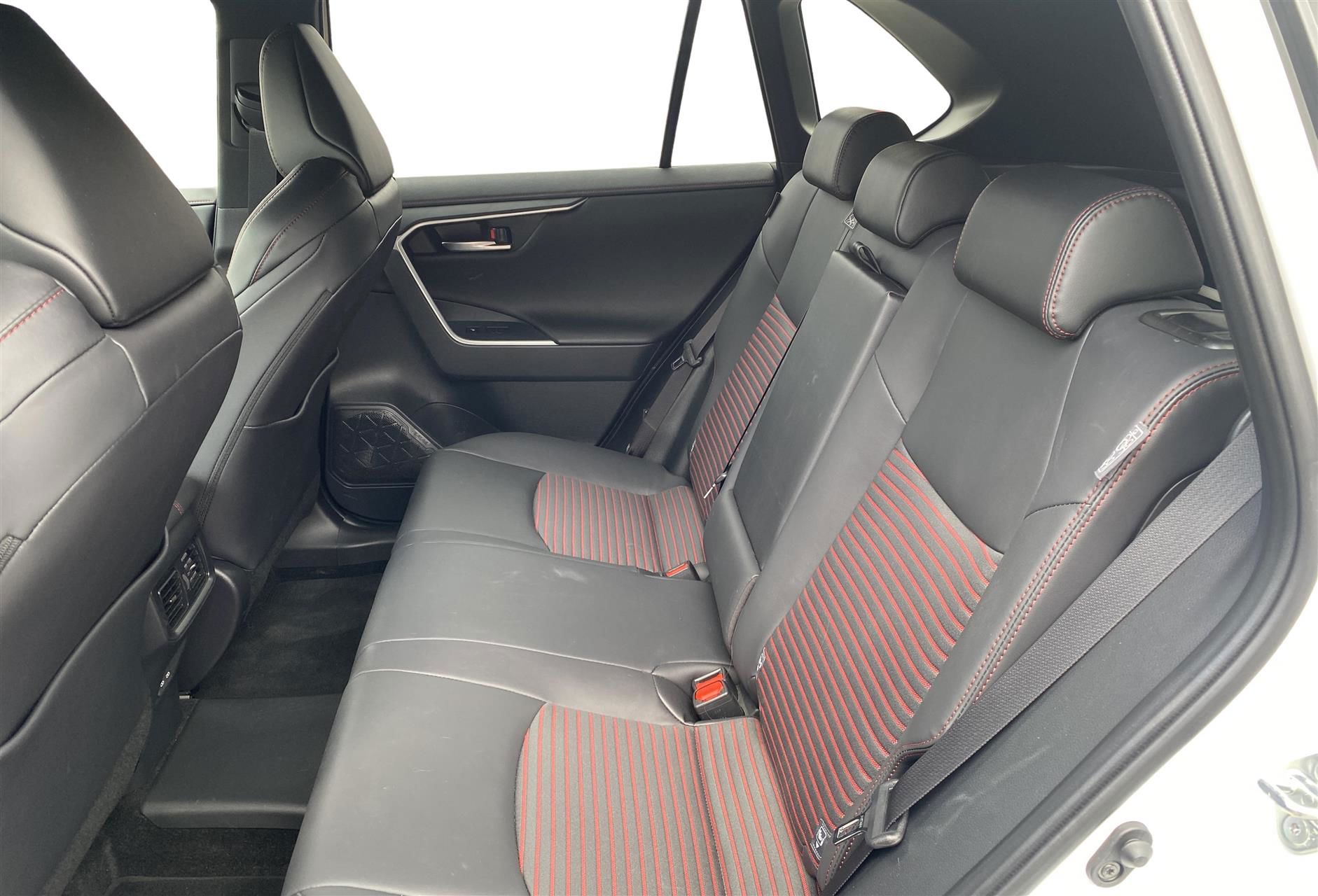 Billede af Toyota RAV4 Plug-in 2,5 Plugin-hybrid Style AWD 306HK 5d 6g Aut.