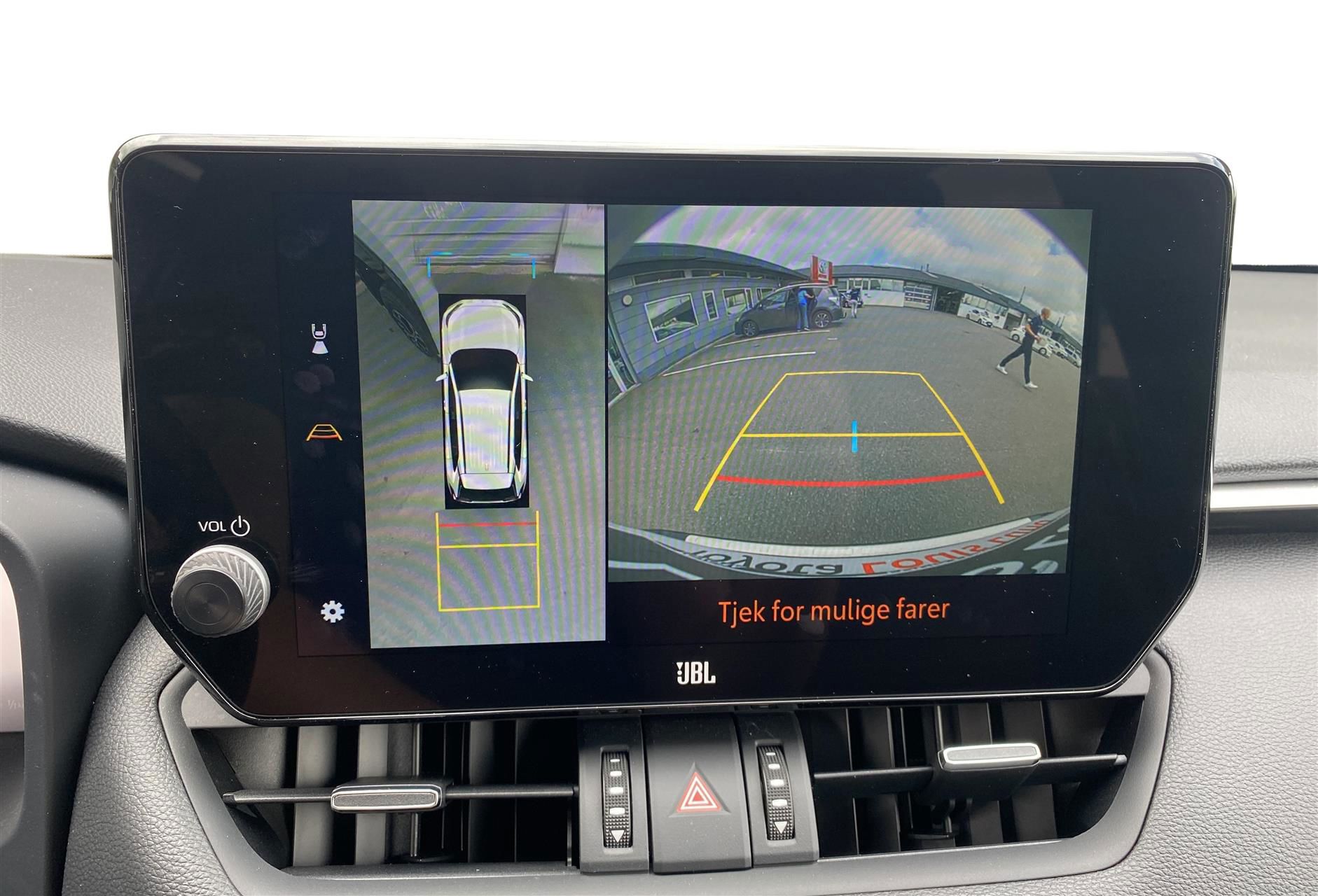 Billede af Toyota RAV4 Plug-in 2,5 Plugin-hybrid Style AWD 306HK 5d 6g Aut.