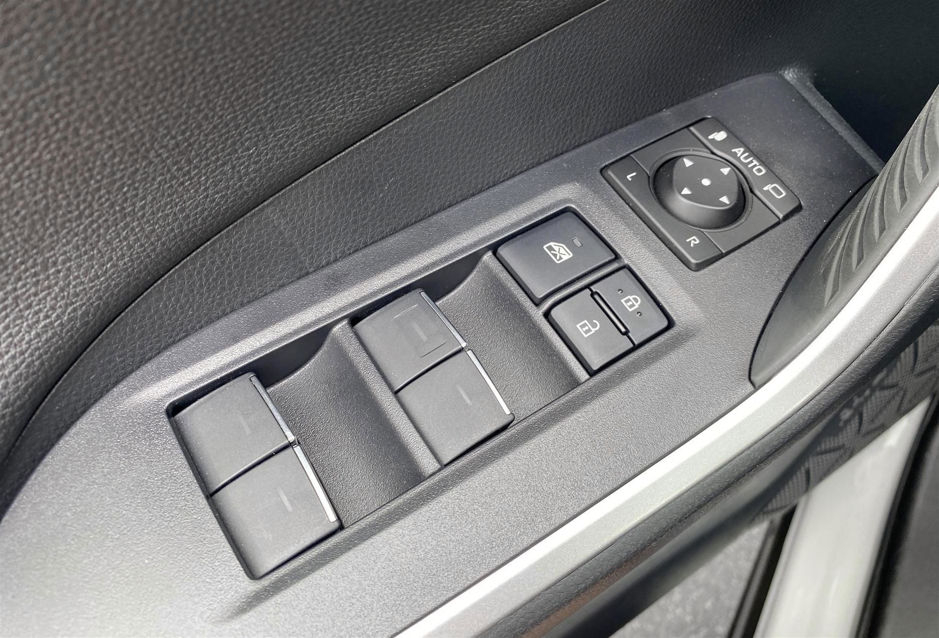 Billede af Toyota RAV4 Plug-in 2,5 Plugin-hybrid Style AWD 306HK 5d 6g Aut.